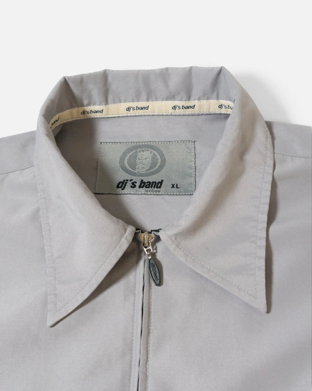 Chaqueta Dj's Band Colorblock Gris Azul Y2K — Talla XL