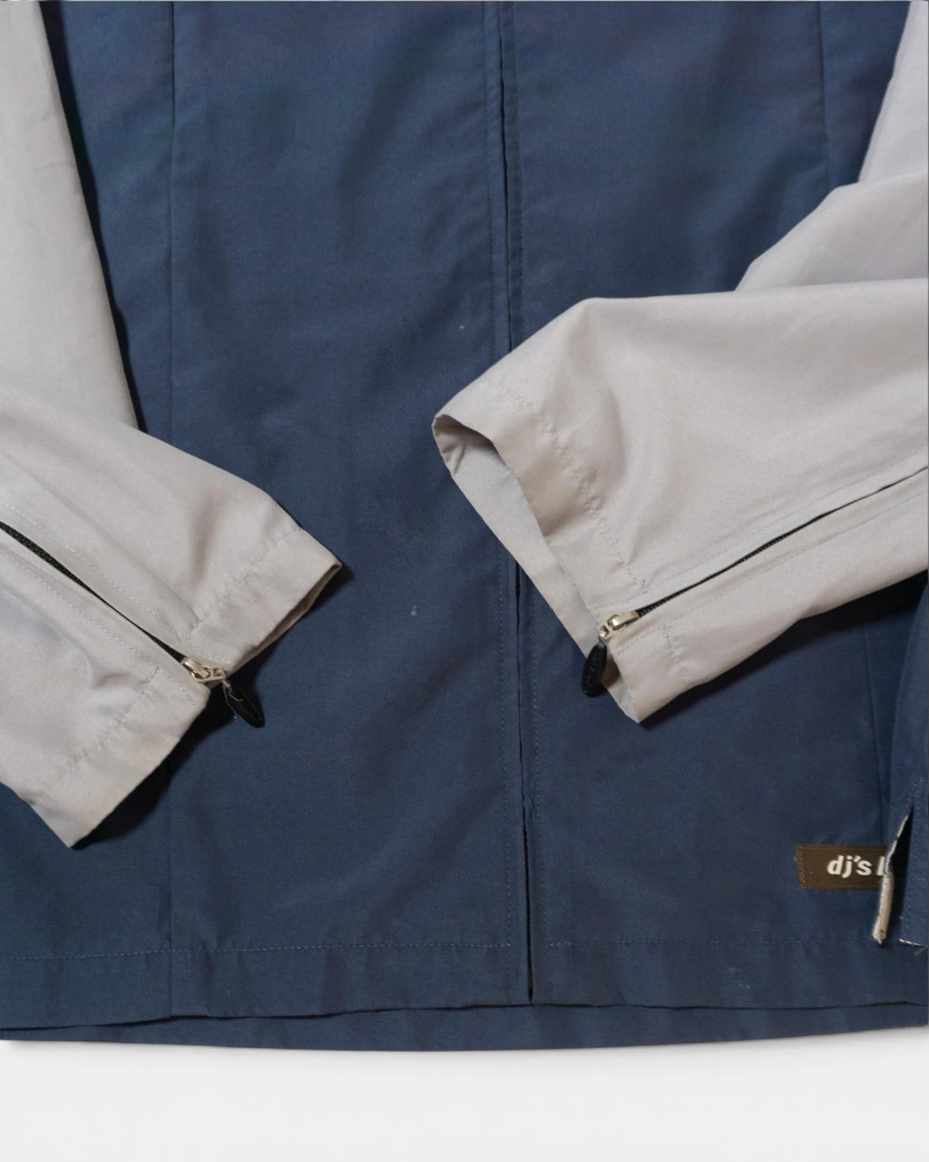 Chaqueta Dj's Band Colorblock Gris Azul Y2K — Talla XL