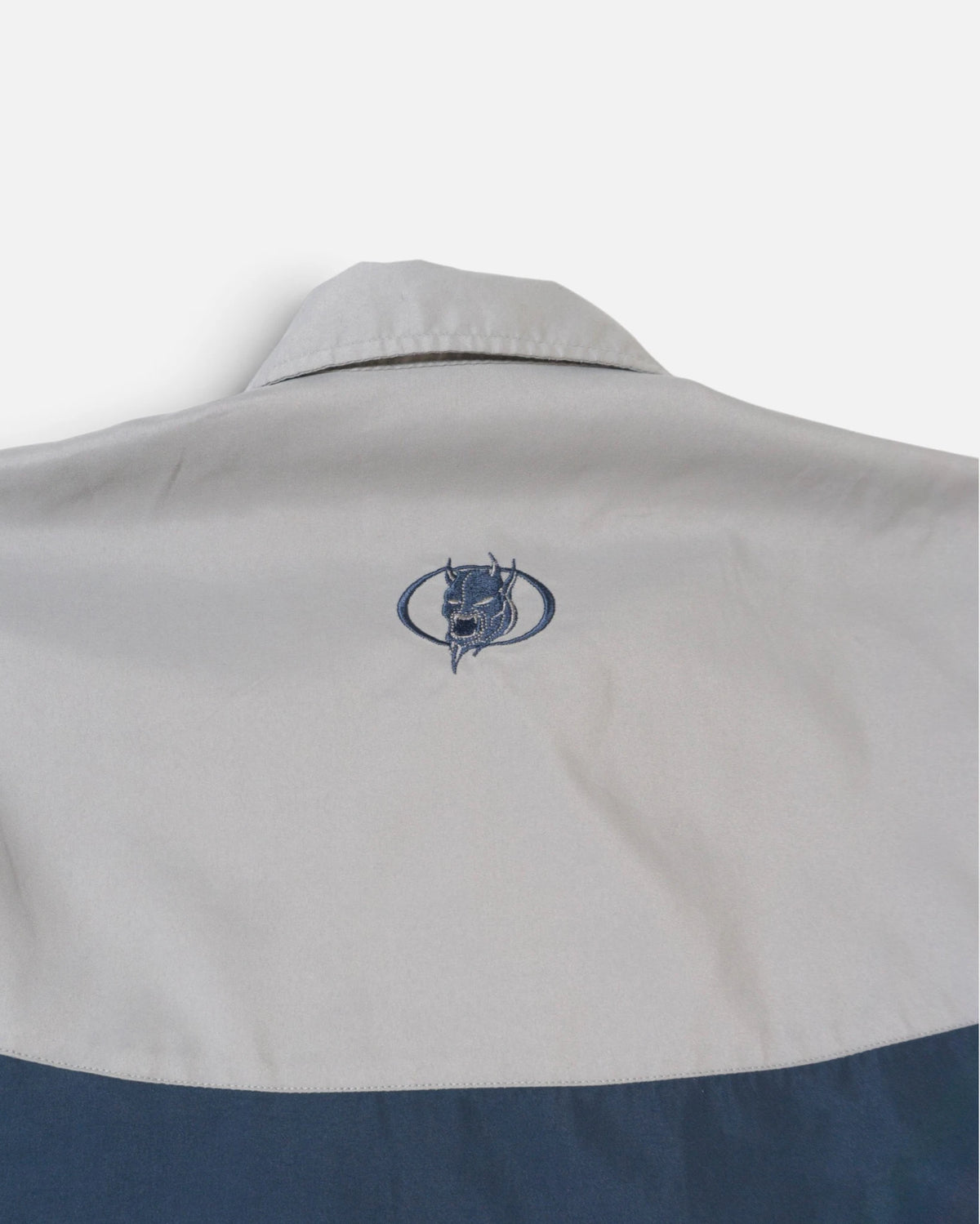 Chaqueta Dj's Band Colorblock Gris Azul Y2K — Talla XL