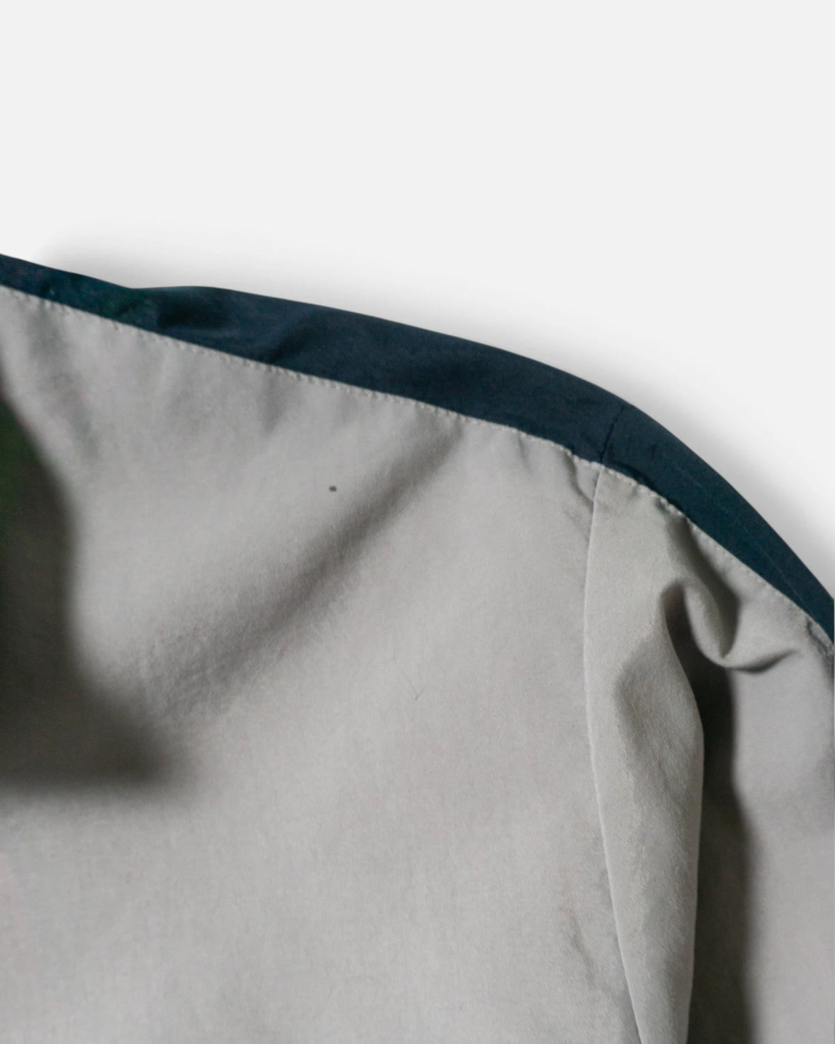 Chaqueta Nike Cortavientos Gris Marina Vintage 00s — Talla M