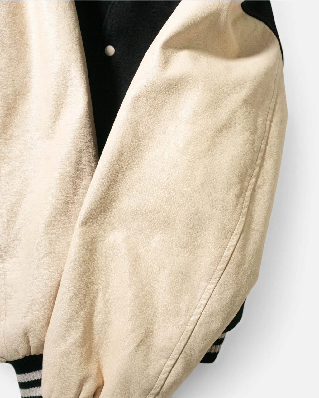 Chaqueta Varsity Levi's Lana Negra Vintage 90s — Talla XL