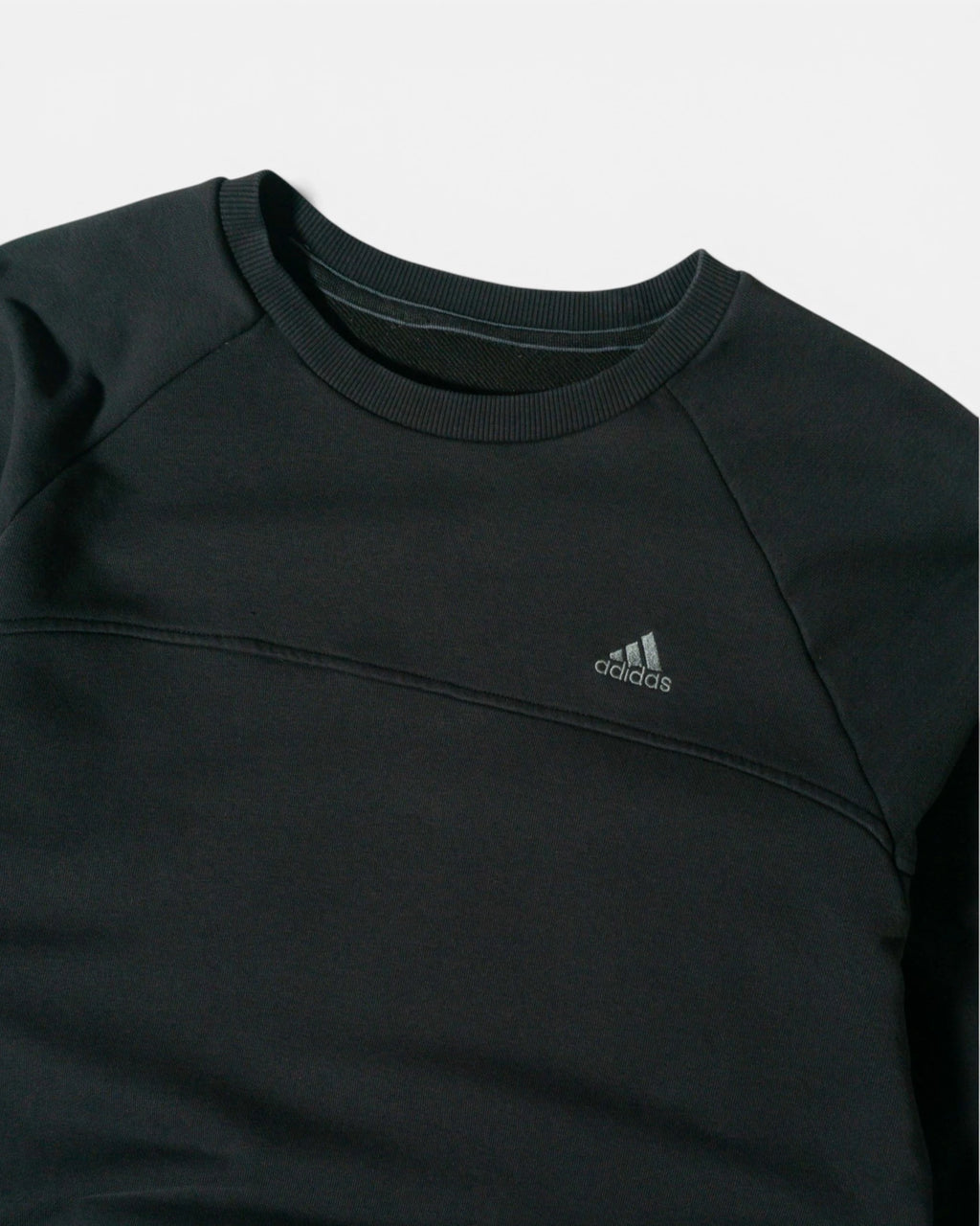 Sudadera Adidas Gris Vintage 00s — Talla M