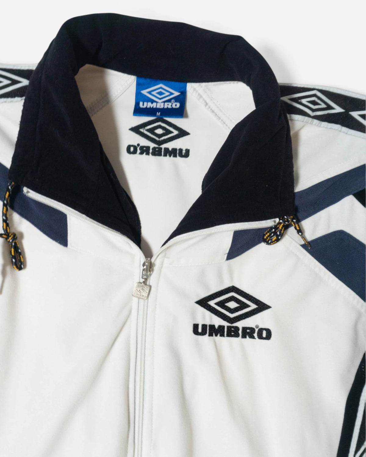 Chaqueta Umbro Táping Vintage 90s — Talla M