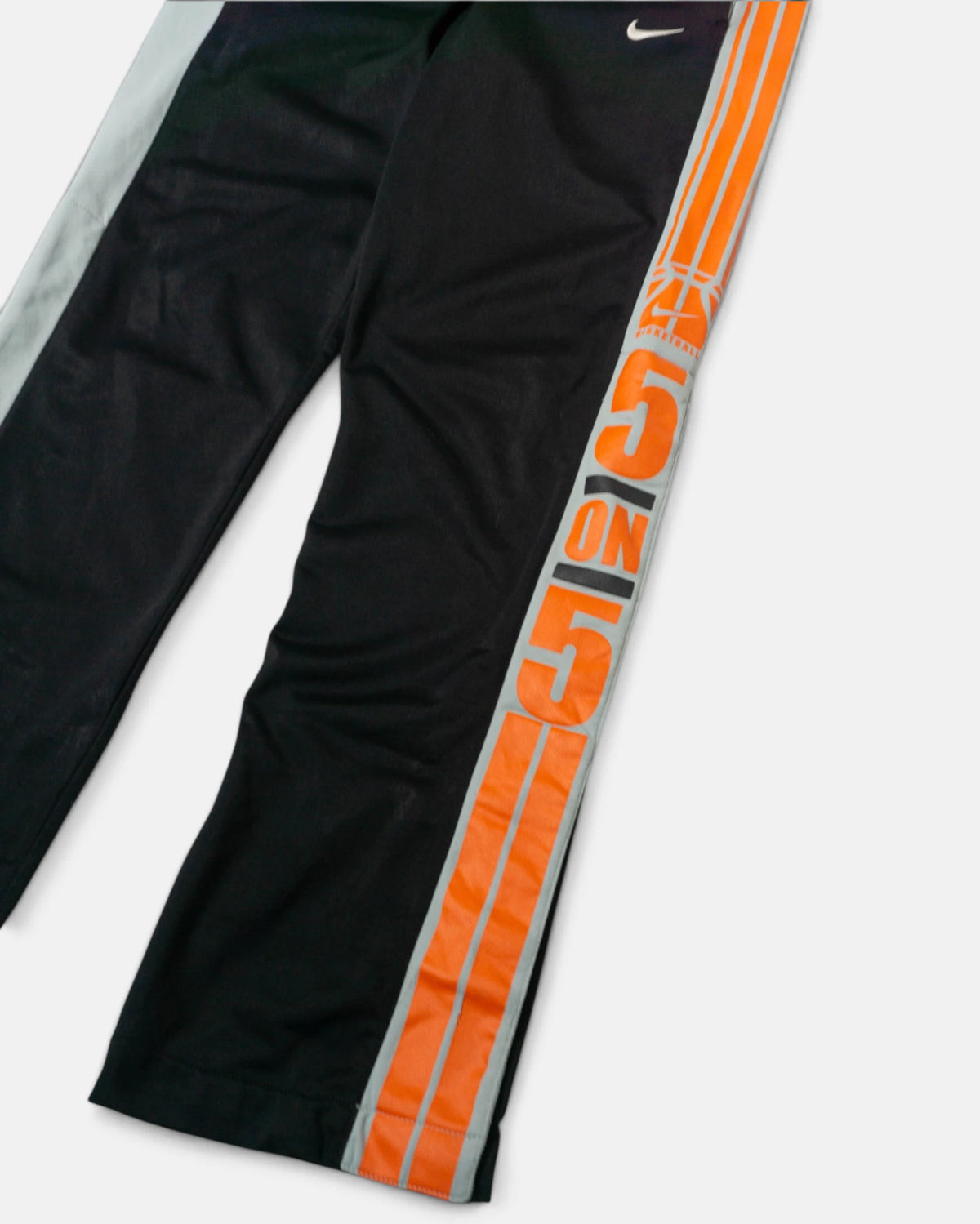 Pantalón Nike Basketball Negro Naranja Vintage — Talla S