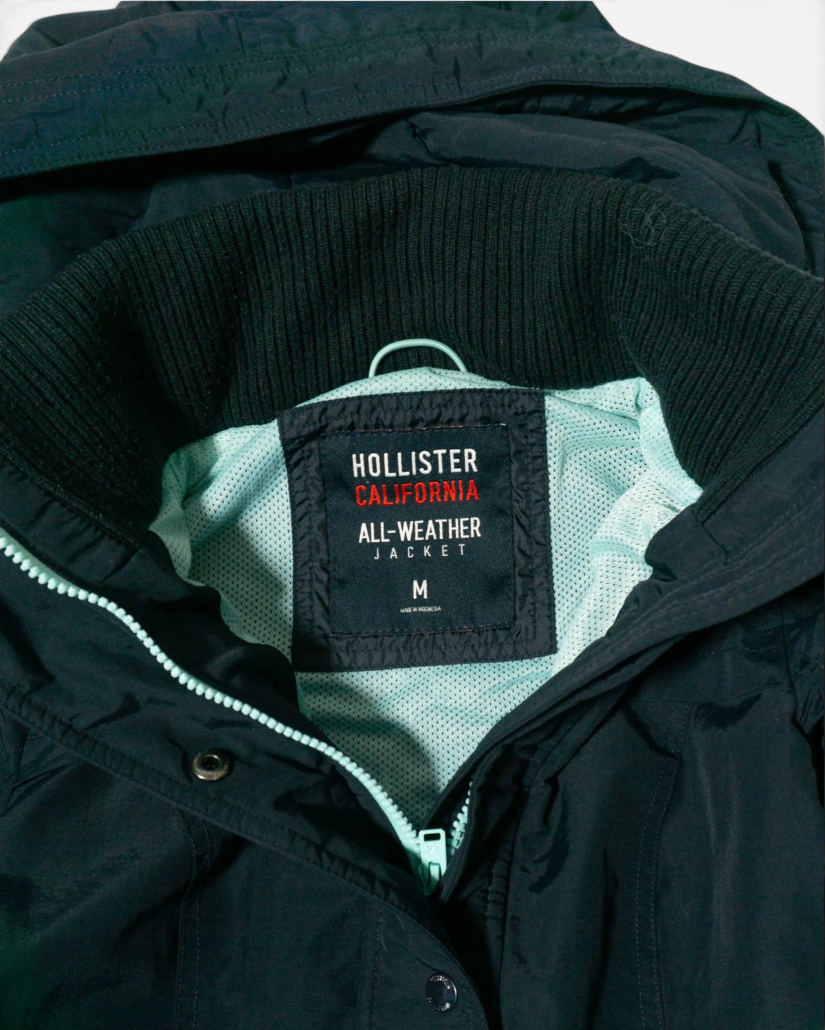 Chaqueta Hollister All-Weather Y2K Negra de Mujer — Talla M