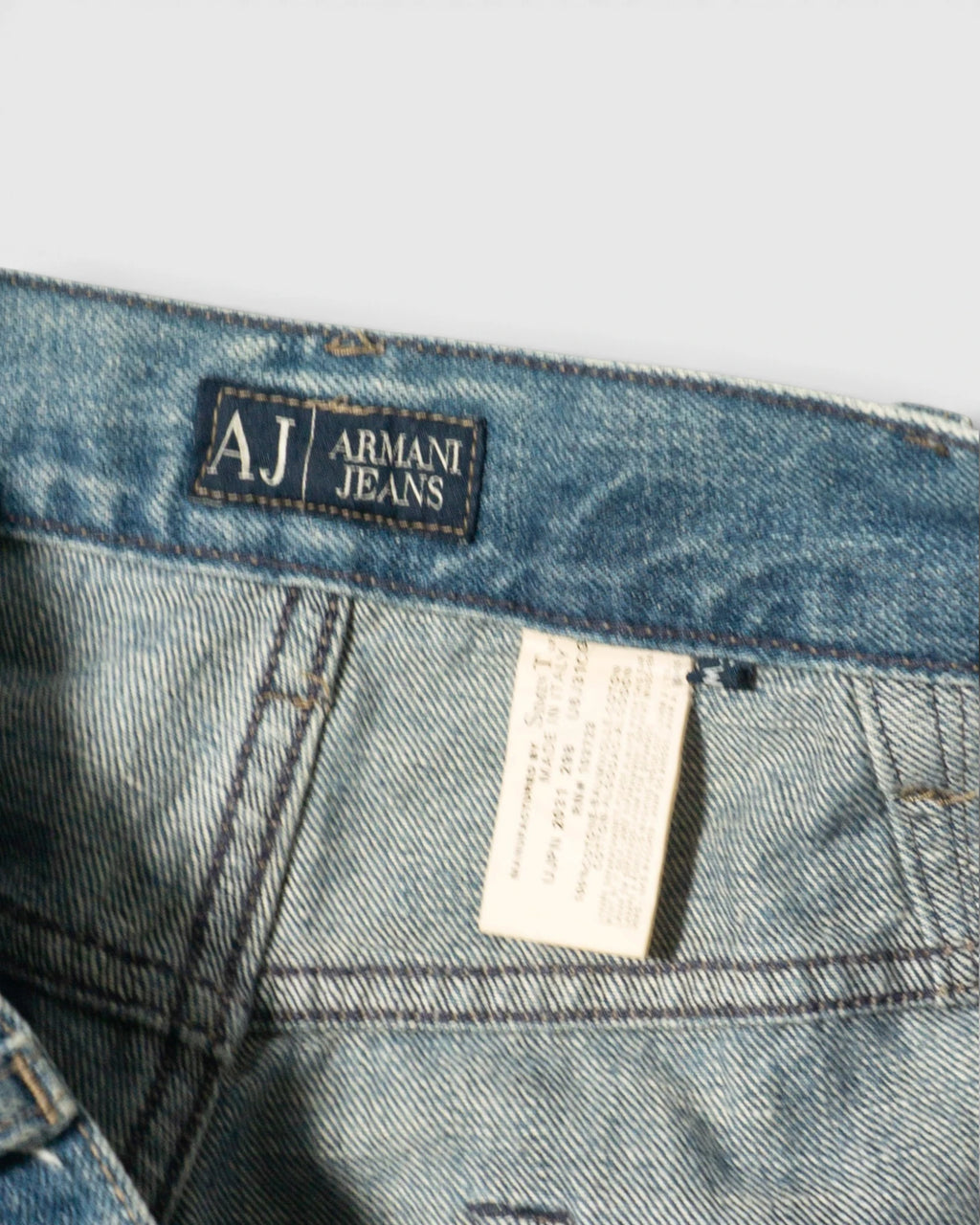Vaqueros Armani Jeans Rectos Azules Vintage — Talla 46