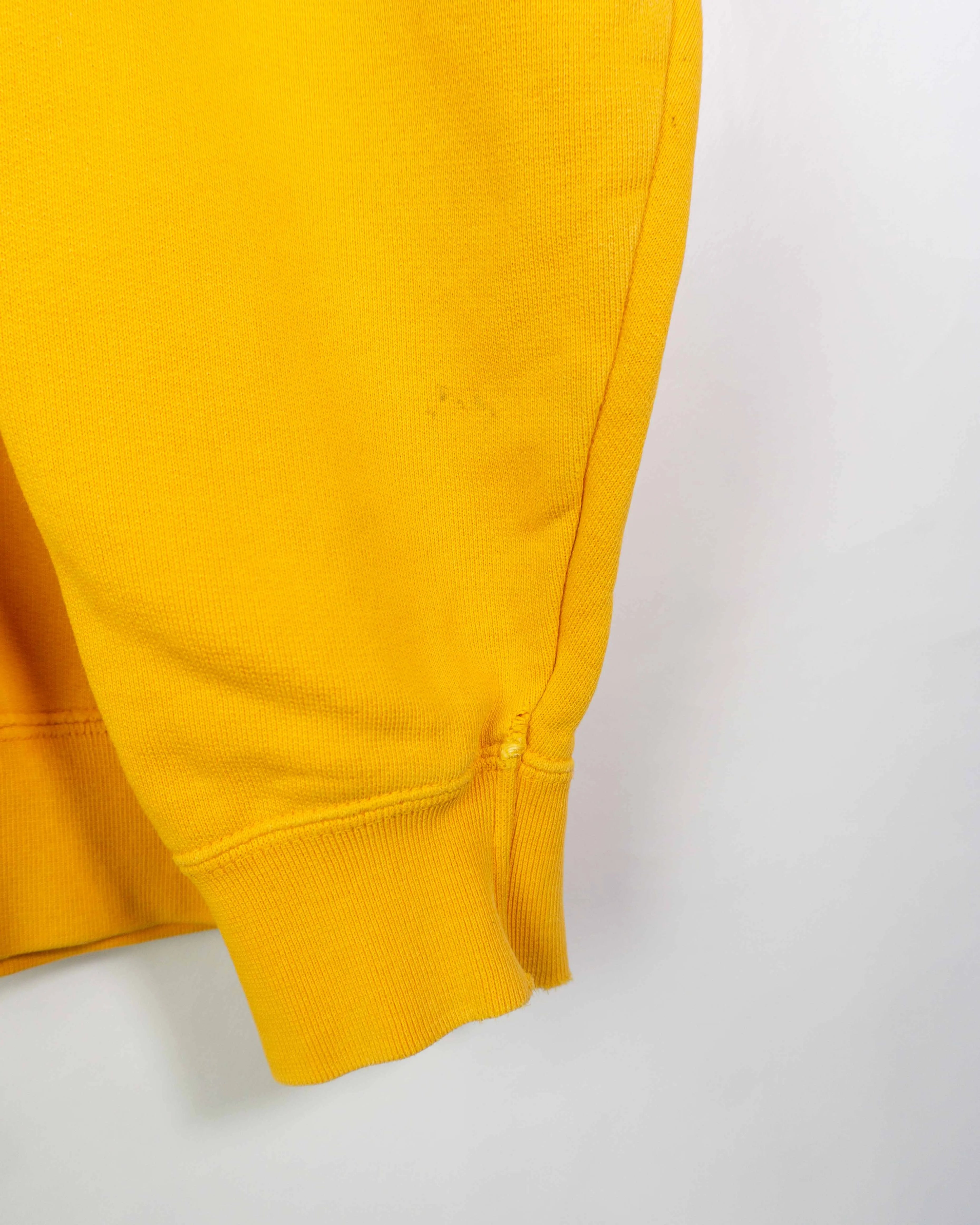 Sudadera United Colors of Benetton Vintage 90s Amarilla — Talla M