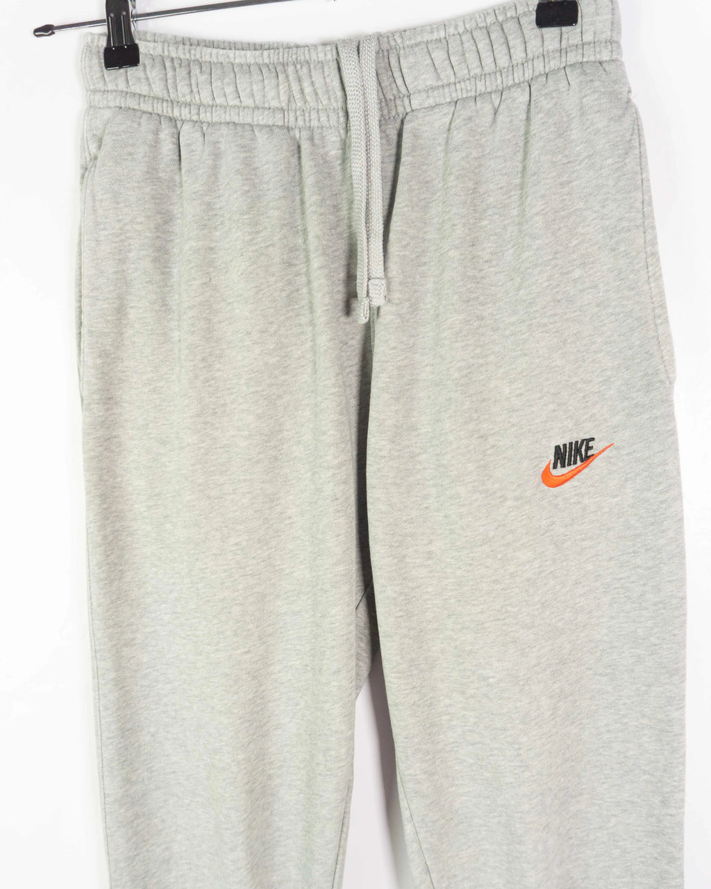 Pantalón deportivo Nike gris S
