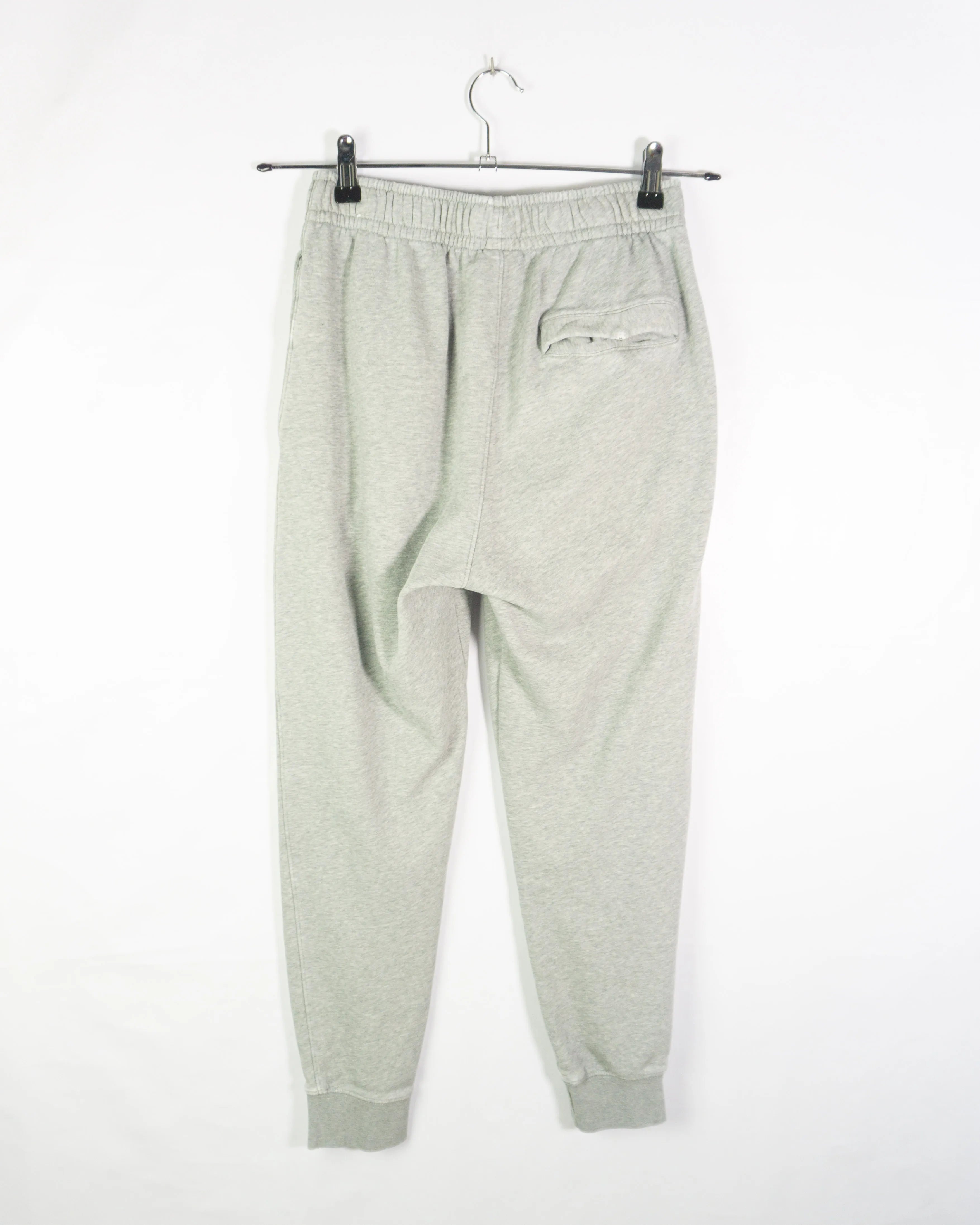 Pantalón deportivo Nike gris S