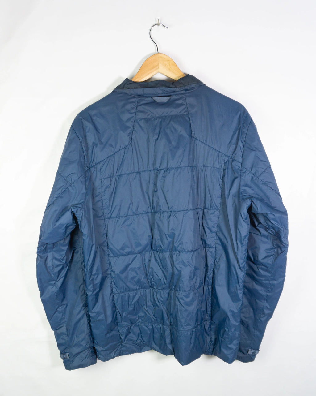 Abrigo acolchado The North Face azul oscuro M