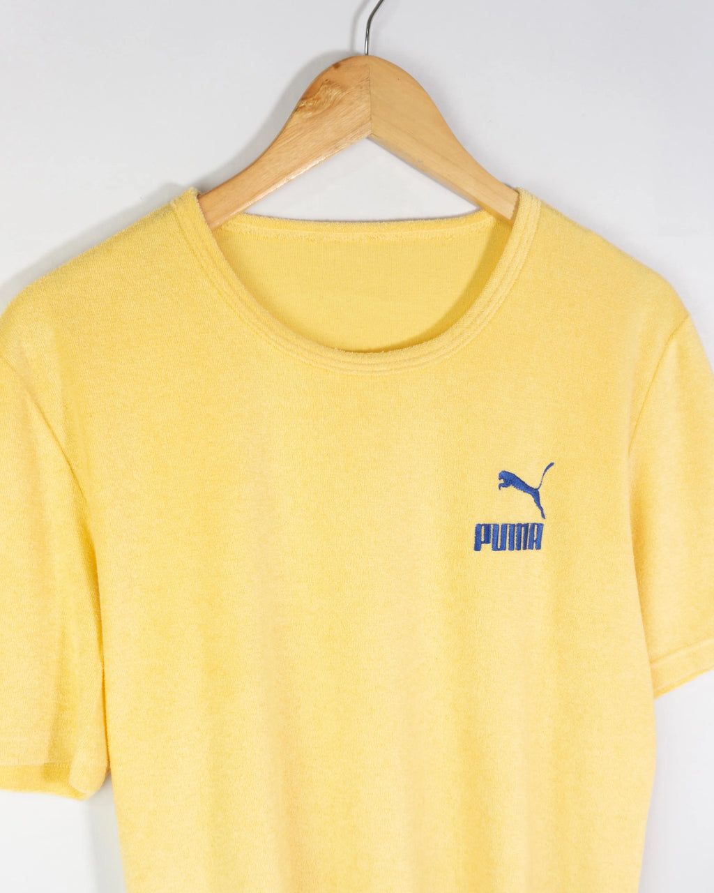 Camiseta de felpa Puma vintage 00s amarilla M
