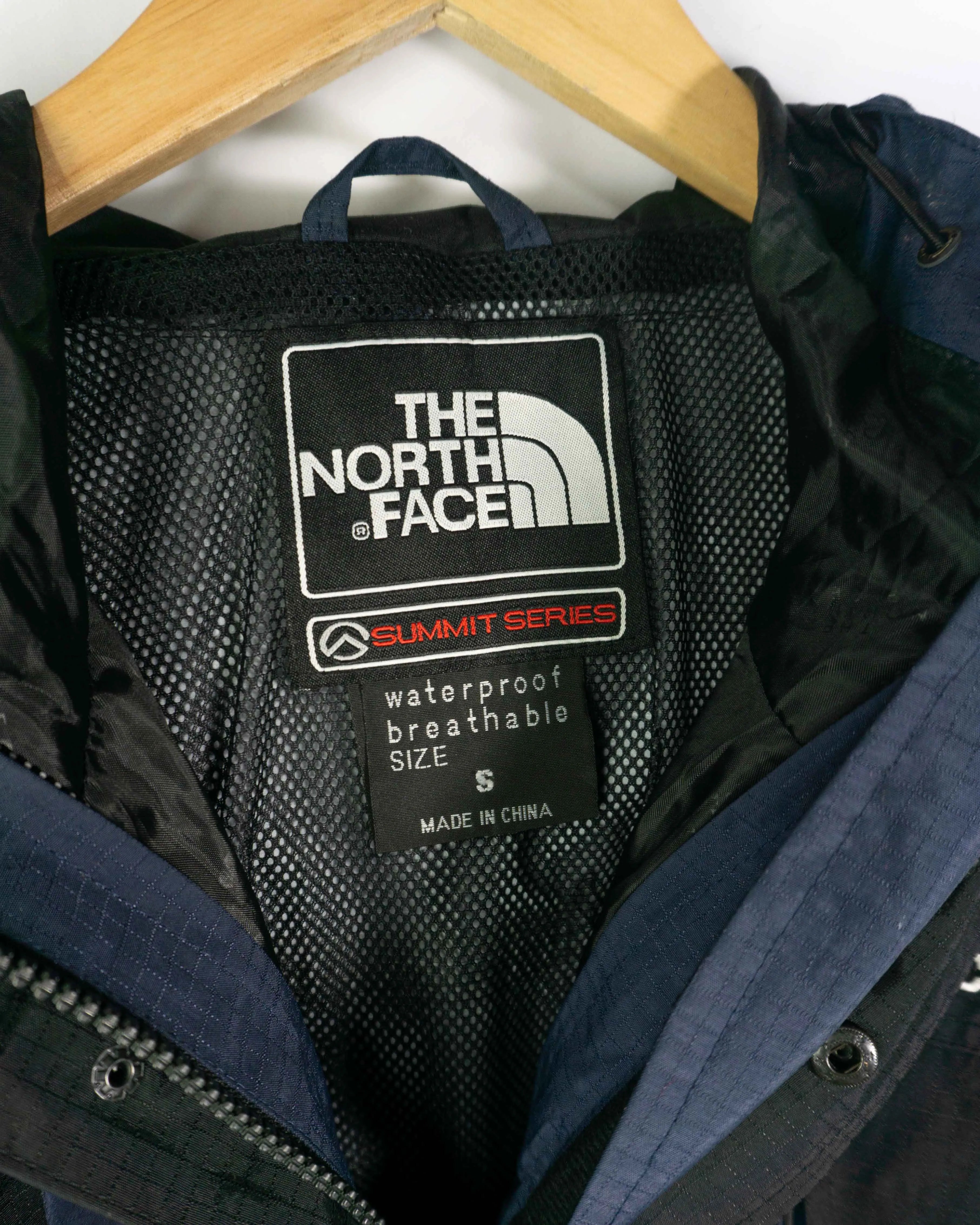 Chaqueta The North Face vintage 90s morado/negro M