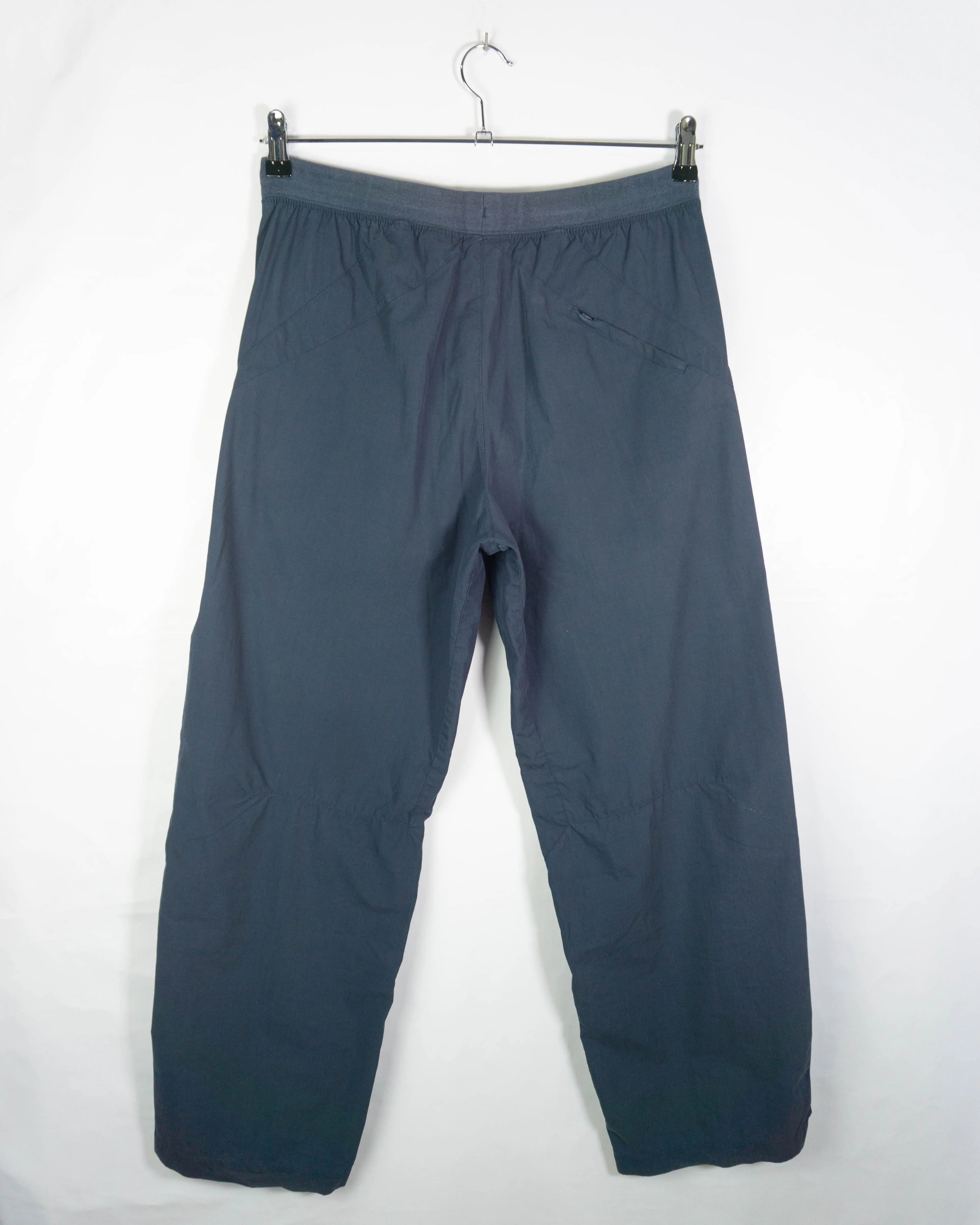 Pantalón deportivo Nike vintage 00s azul marino L