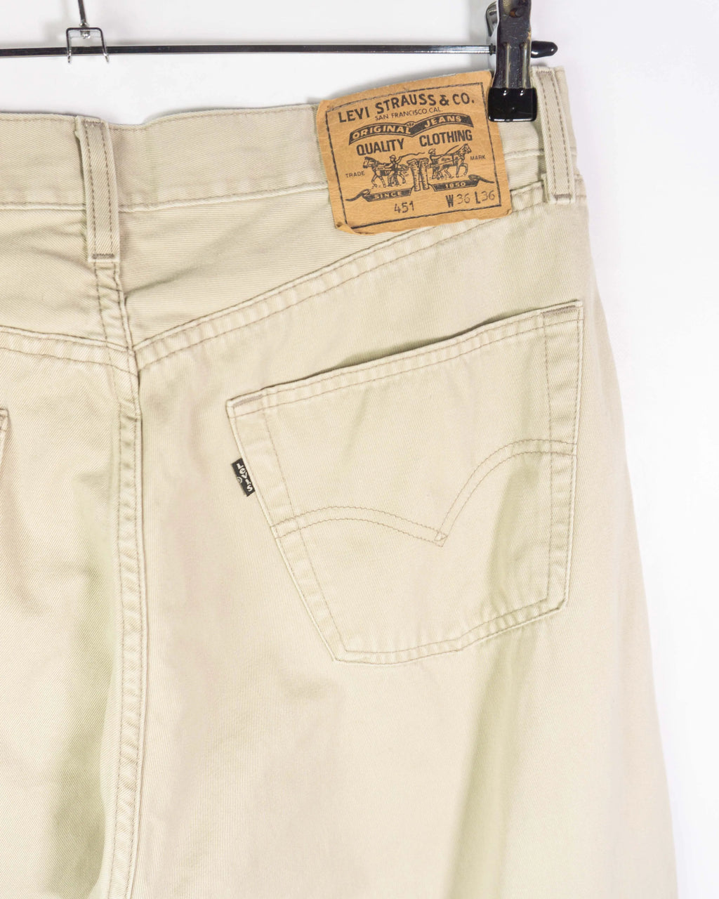 Pantalón Levis 451 beige W36