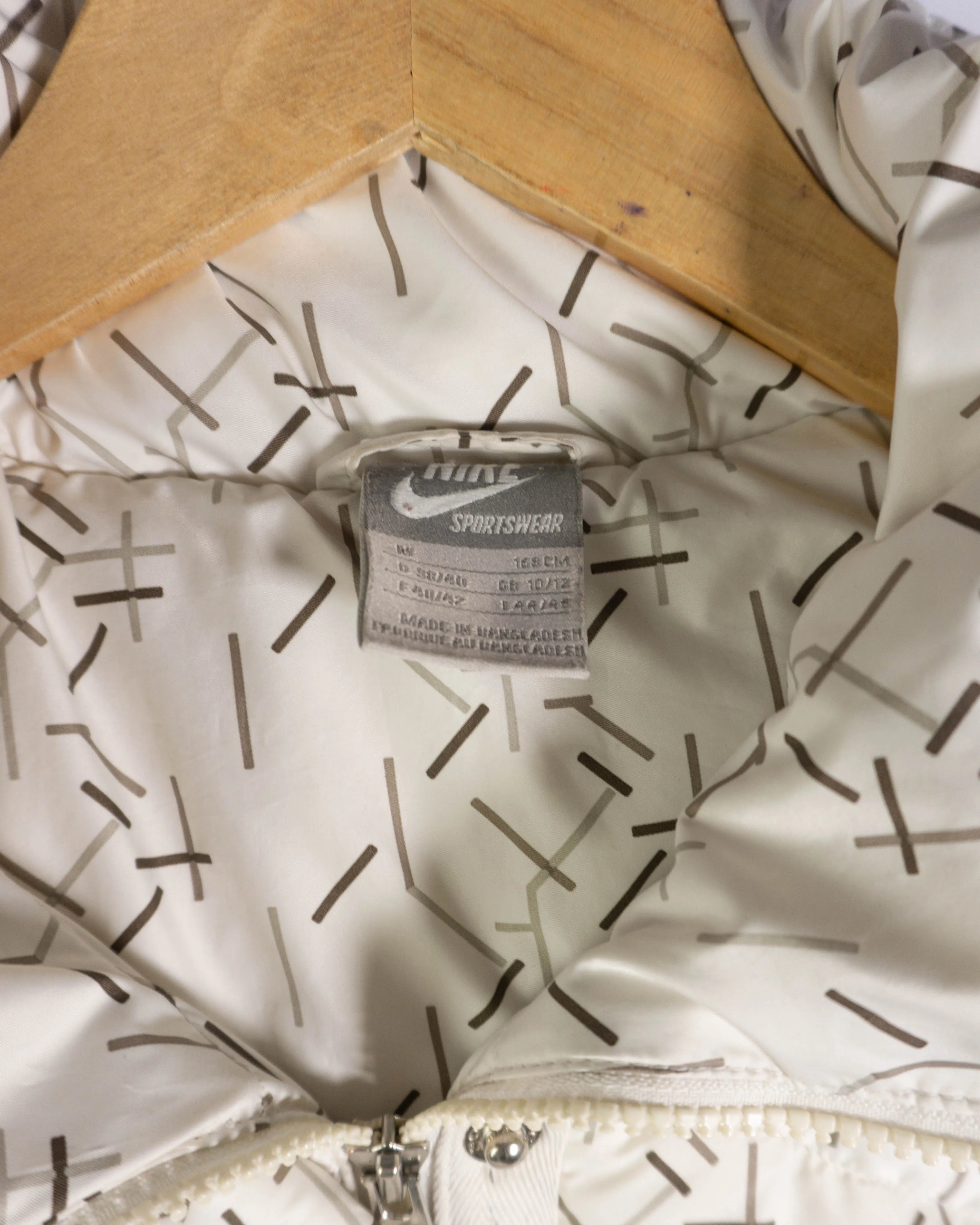 Abrigo de plumas Nike blanco S