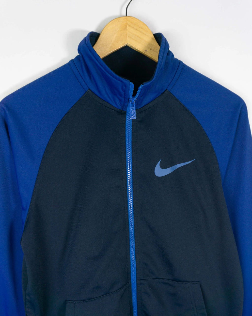 Chaqueta deportiva Nike azul marino S