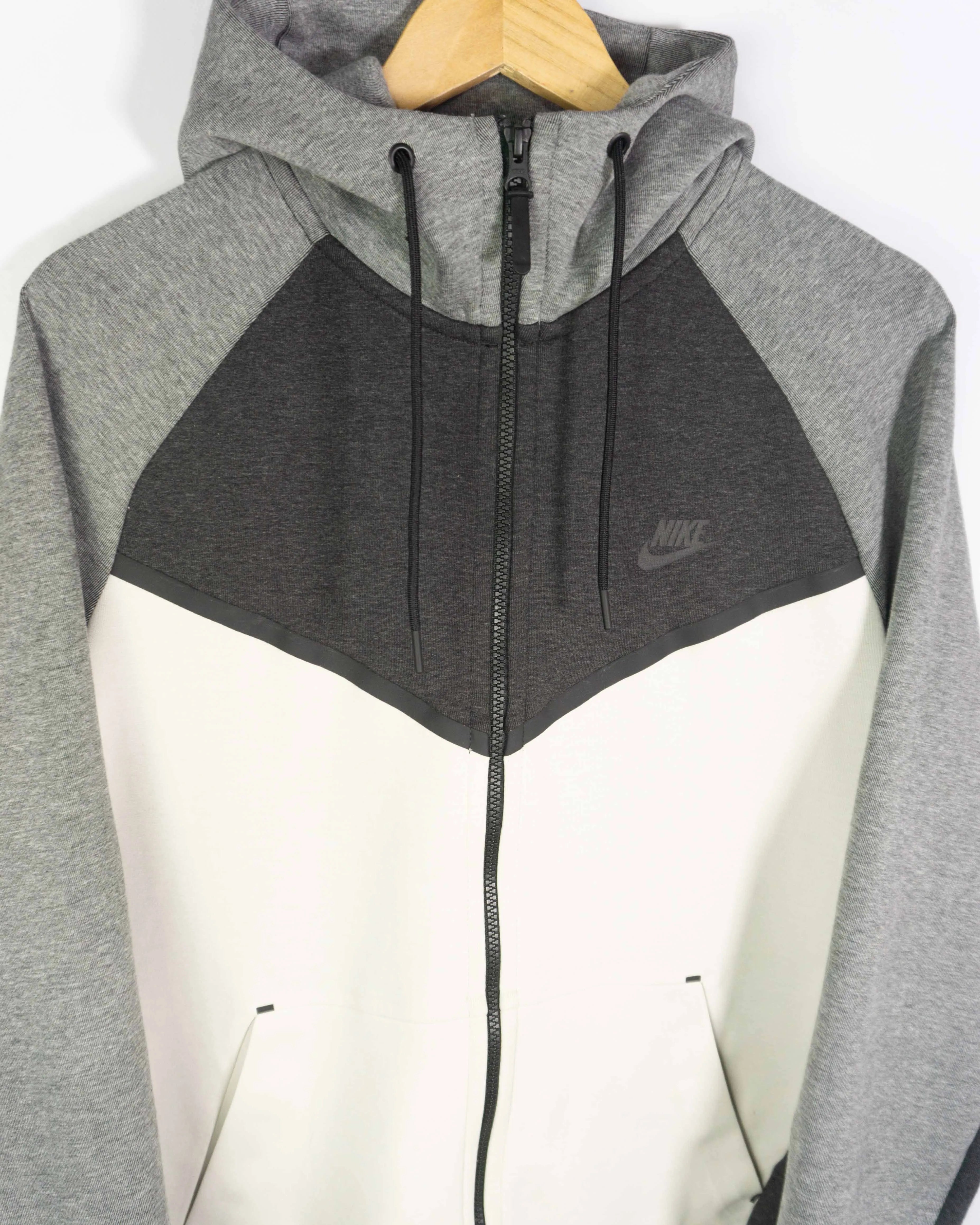 Sudadera con cremallera Nike tech gris L