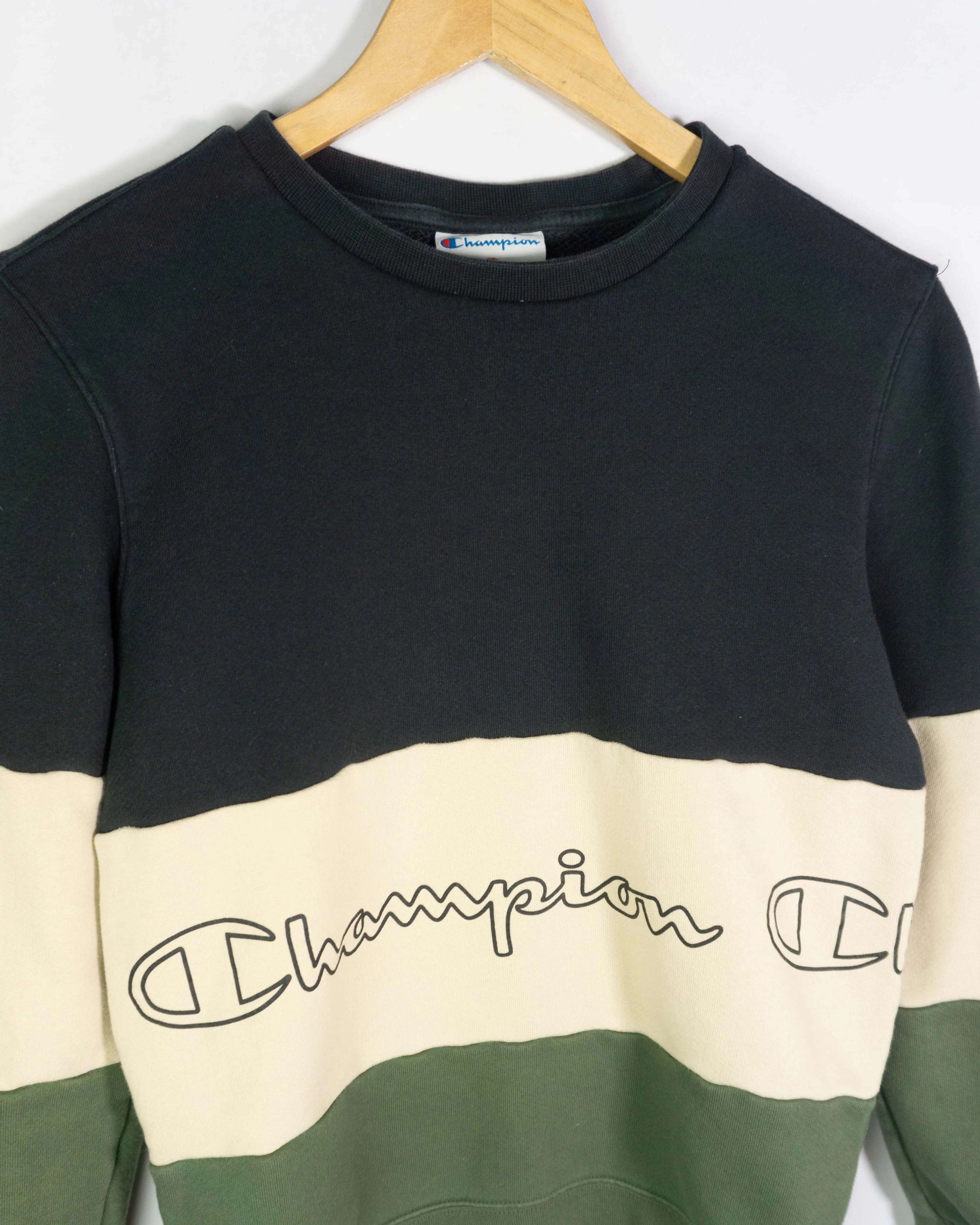 Sudadera Champion color block negra, crema y verde — Talla S