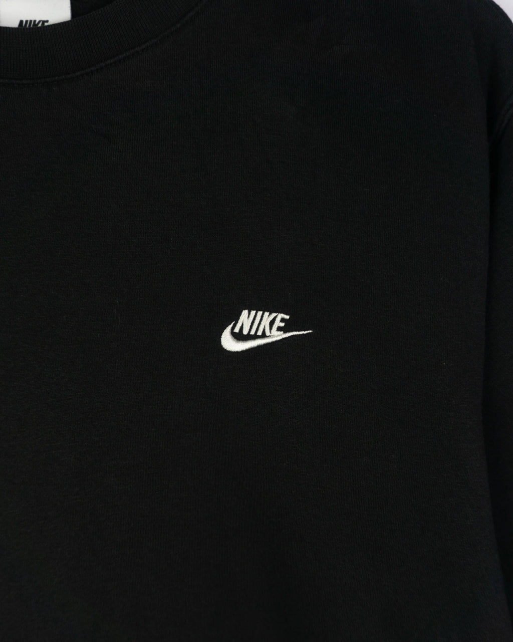 Sudadera Nike Logo Bordado Negra — Talla M
