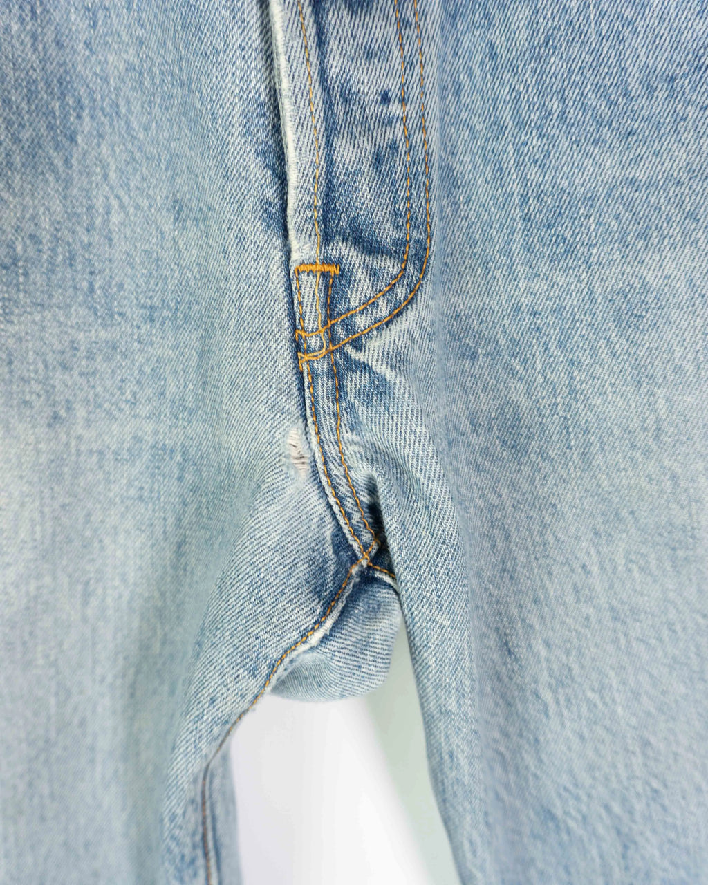 Vaqueros Levi's 501 Vintage 00s Azul Claro — W33