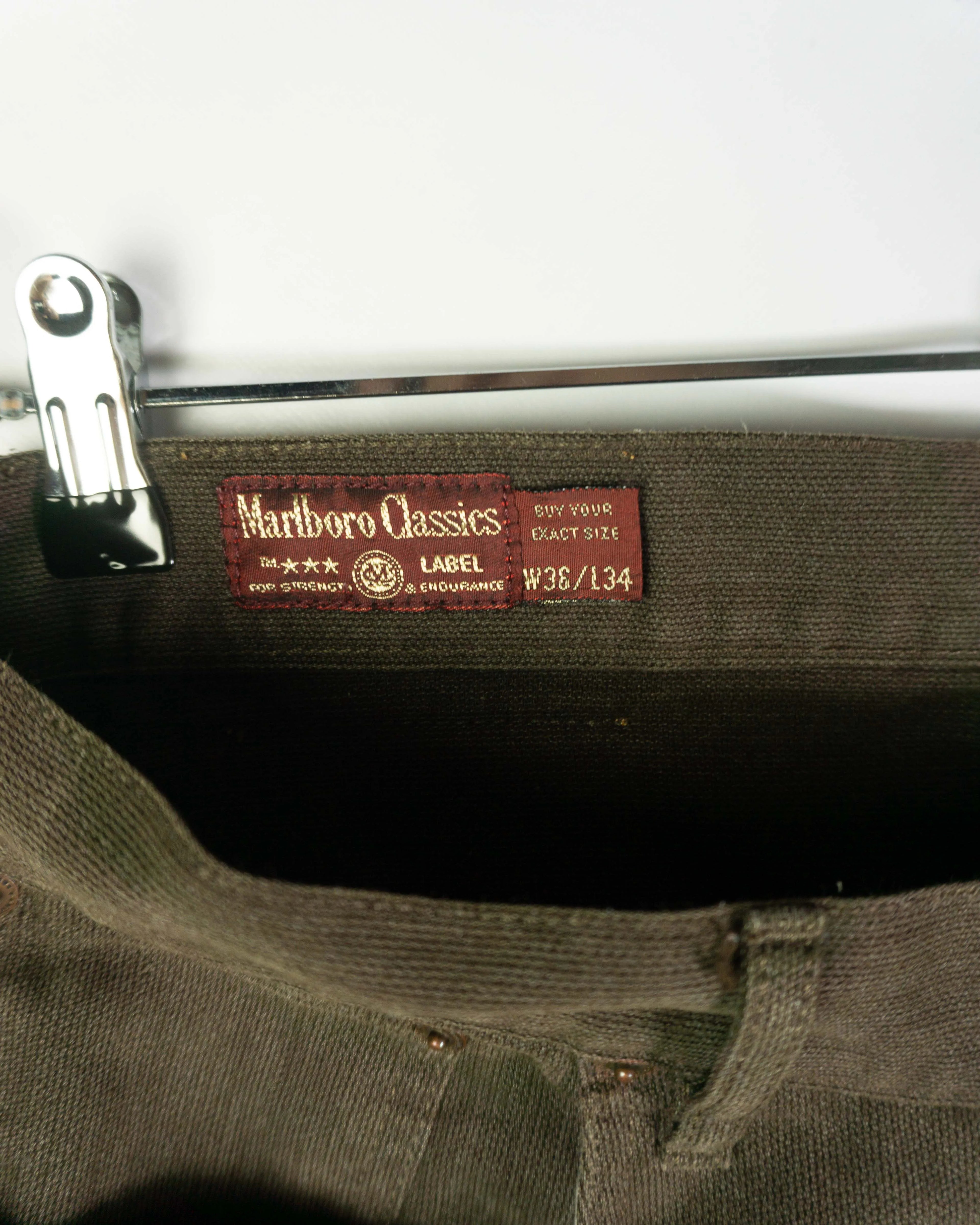 Pantalón Marlboro Classics Verde Oliva Vintage 90s — Talla W36