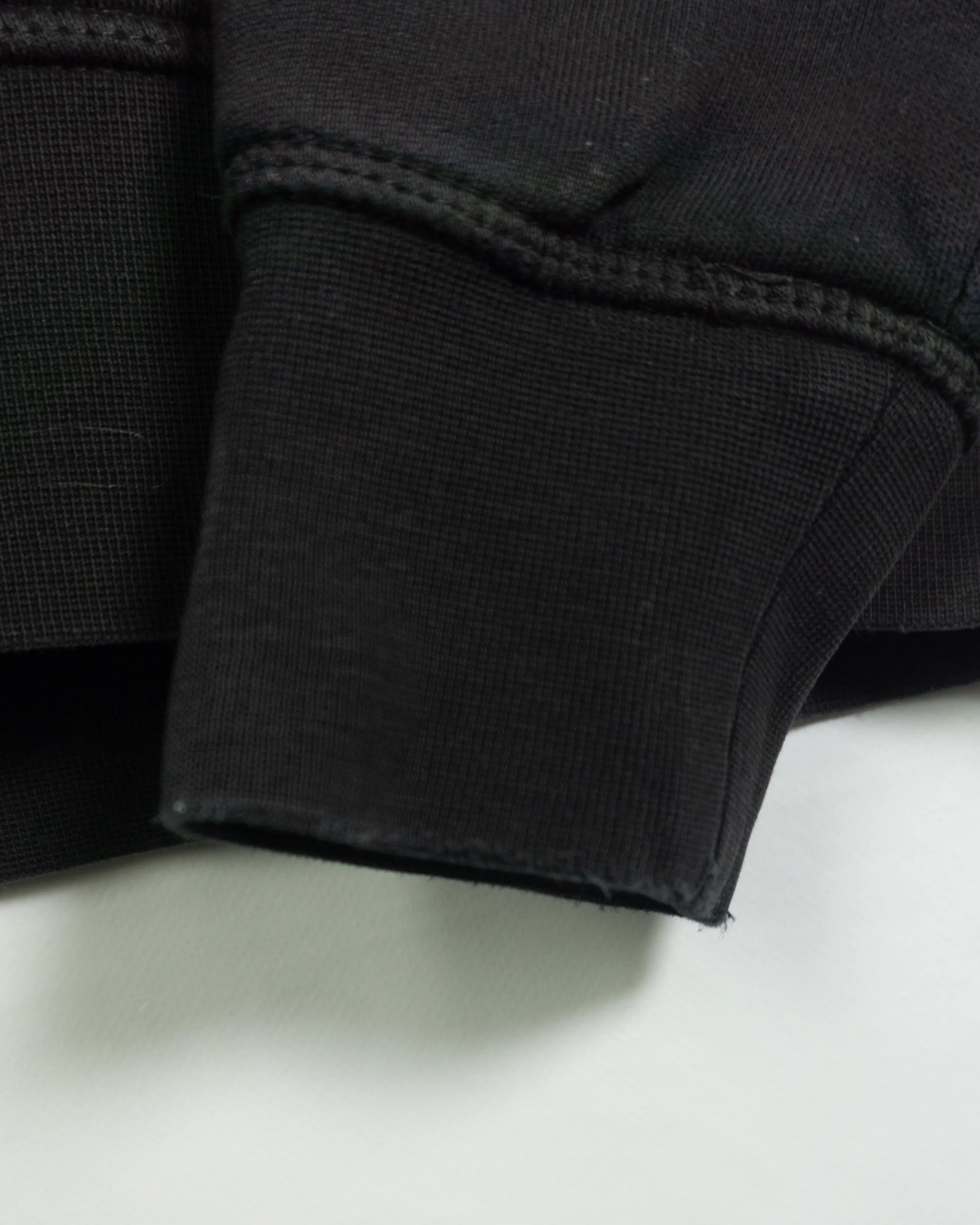 Sudadera Tommy Hilfiger Logo Bordado Negra — Talla S