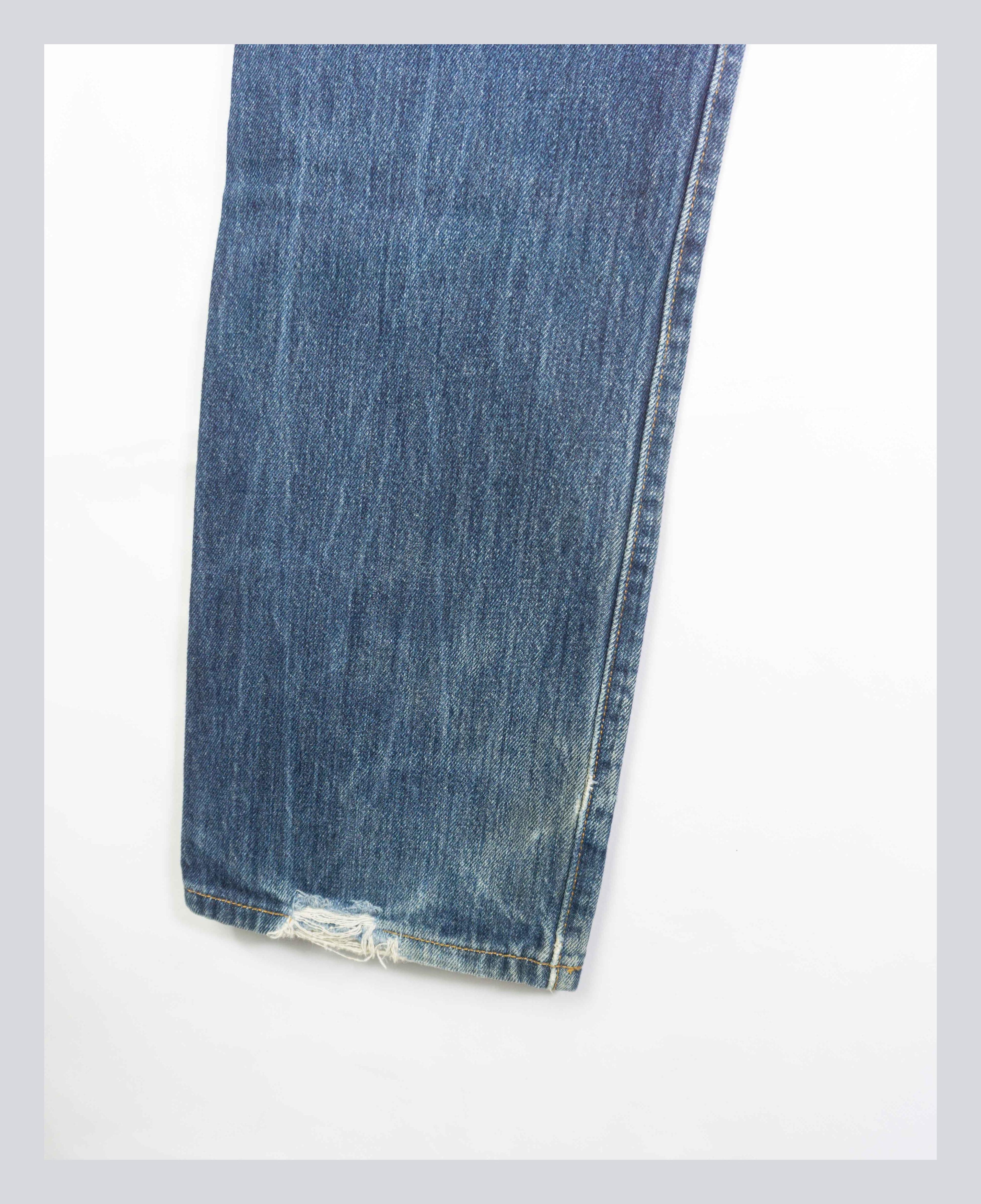 Vaqueros Levis 501 Azul Medio Vintage 90s — Talla W29