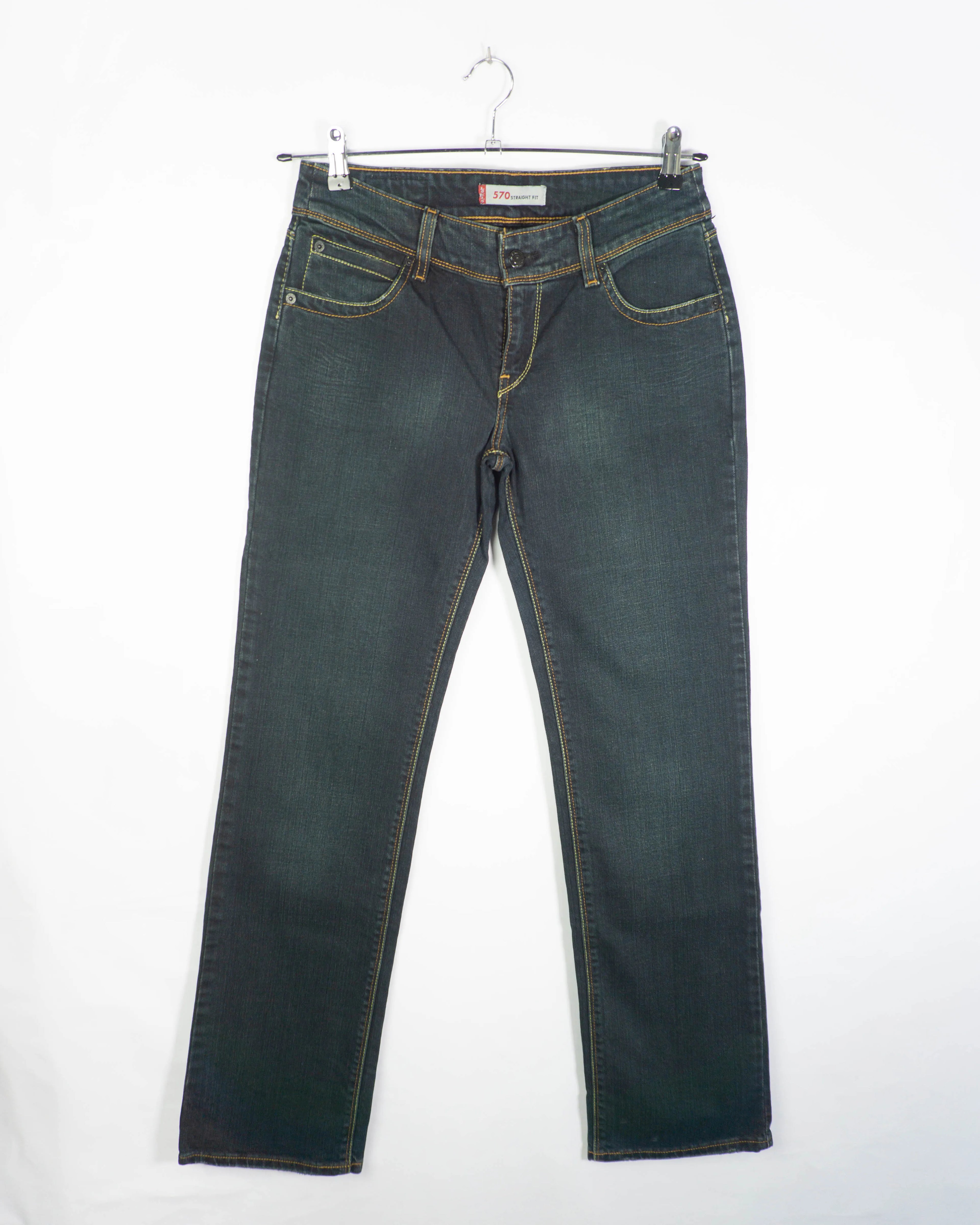 Vaqueros Levis 570 Straight Fit Azul Oscuro mujer — Talla W31