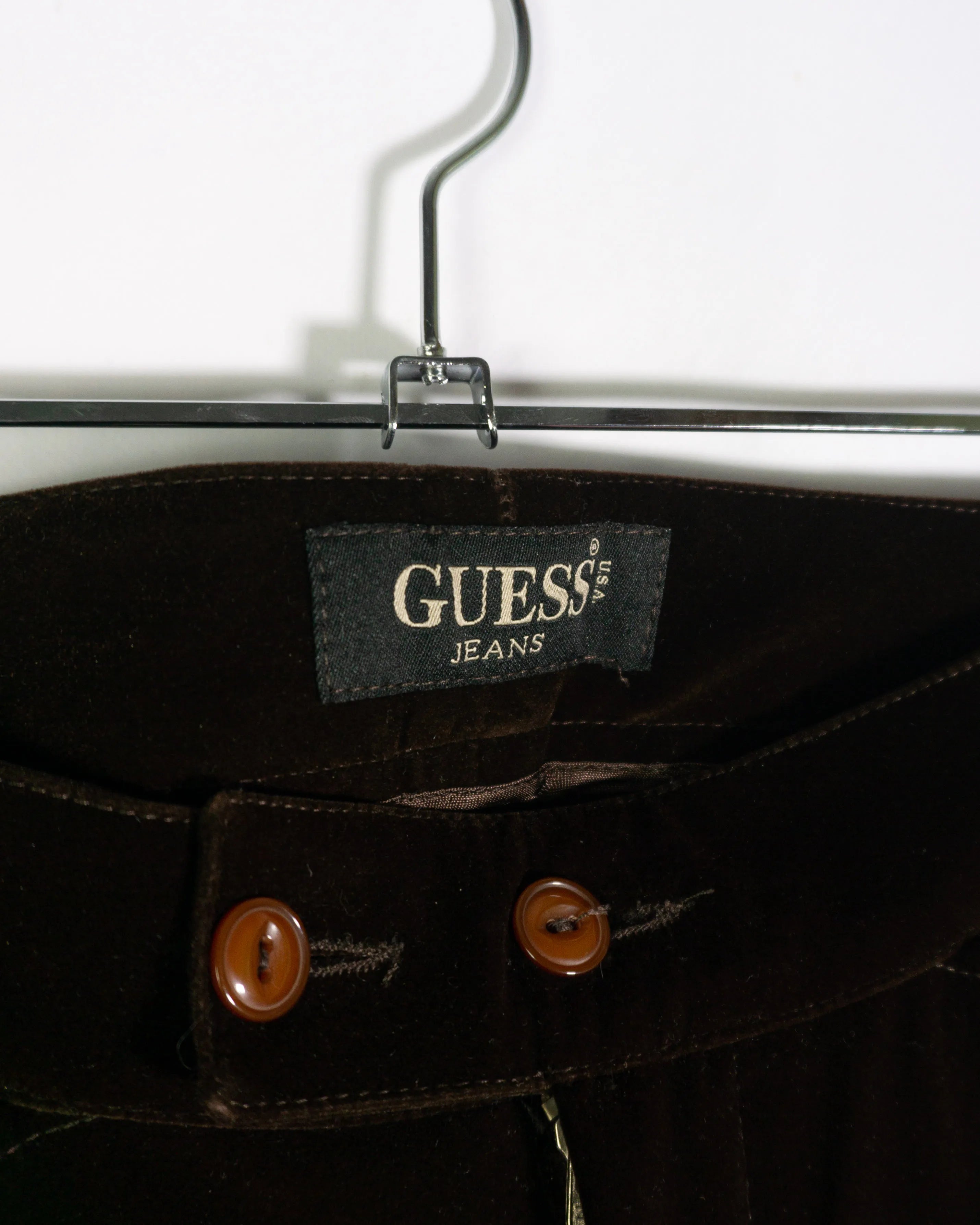 Pantalón Guess Jeans Terciopelo Marrón 90s Mujer — Talla W26