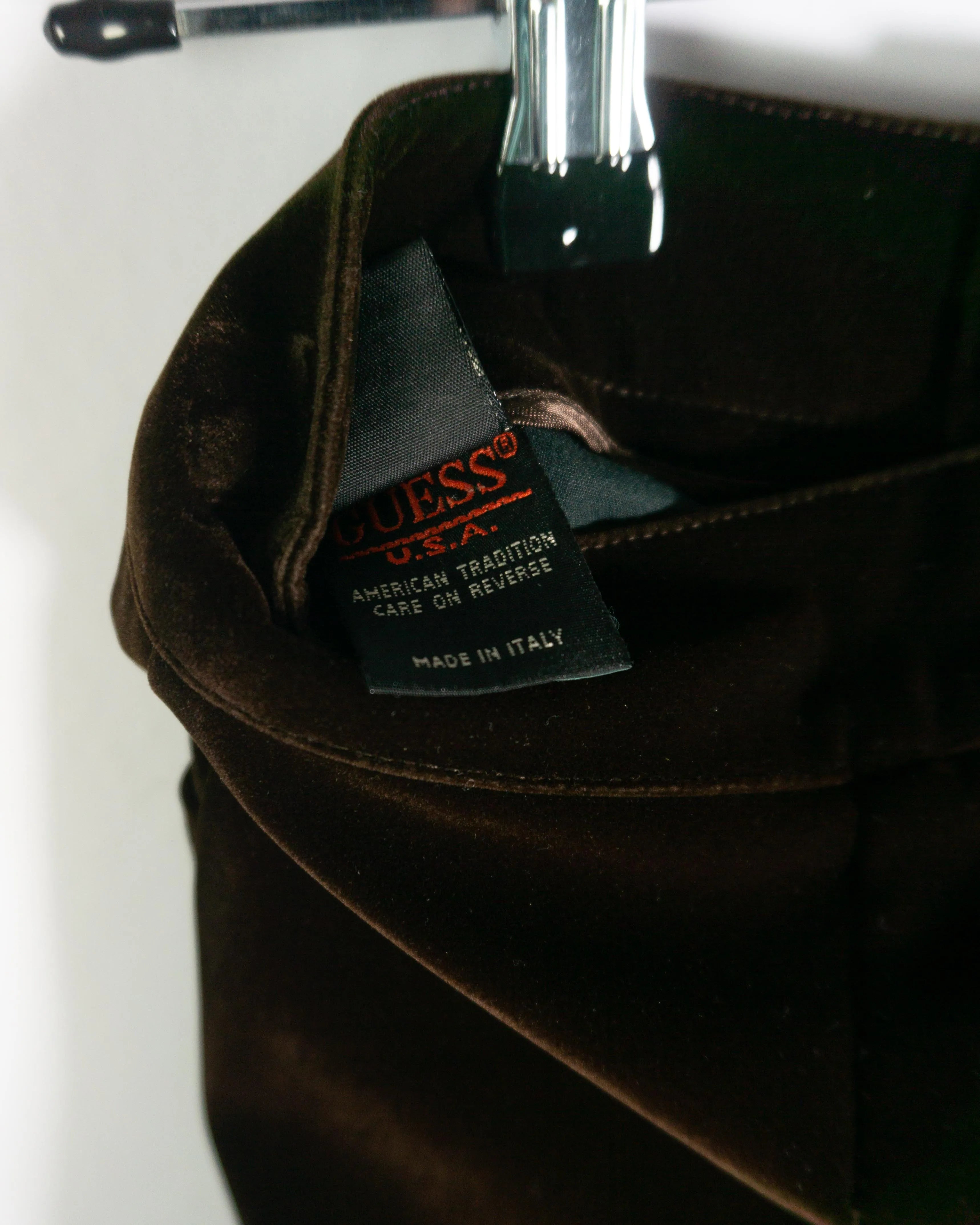 Pantalón Guess Jeans Terciopelo Marrón 90s Mujer — Talla W26