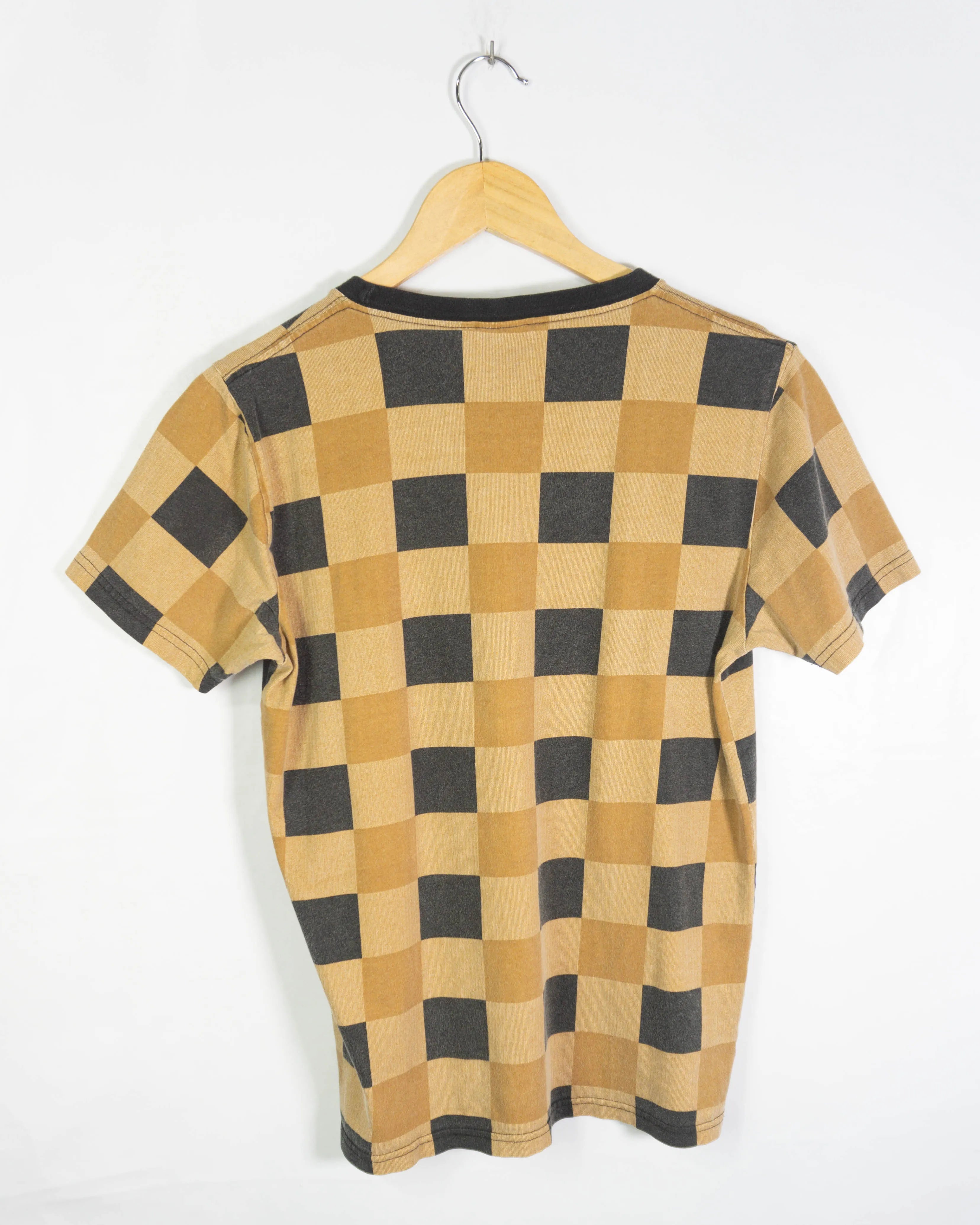 Camiseta Carhartt Cuadros Damero Beige y Negro — Talla S