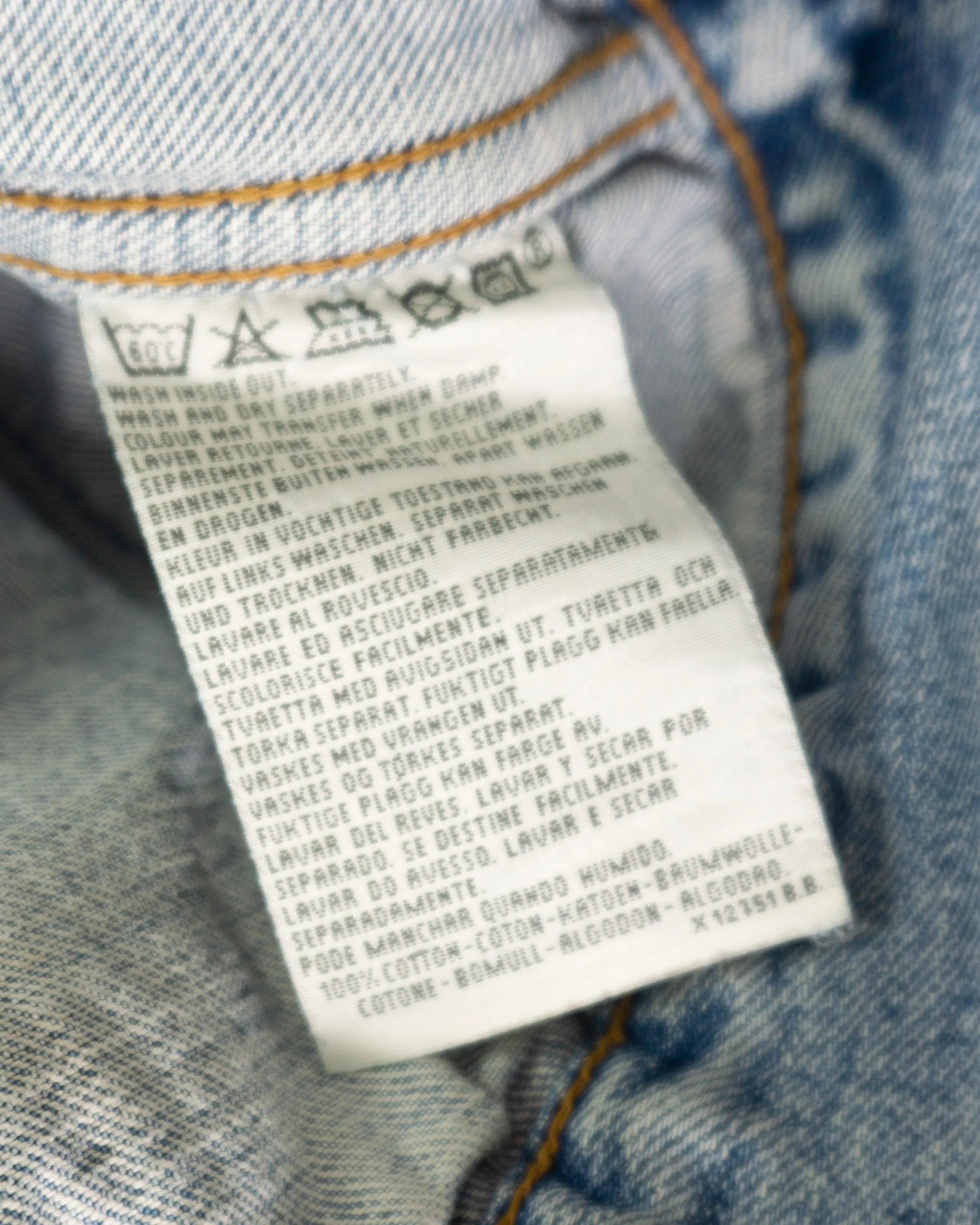 Chaqueta Levi's Light Wash Azul Vintage 90s — Talla S