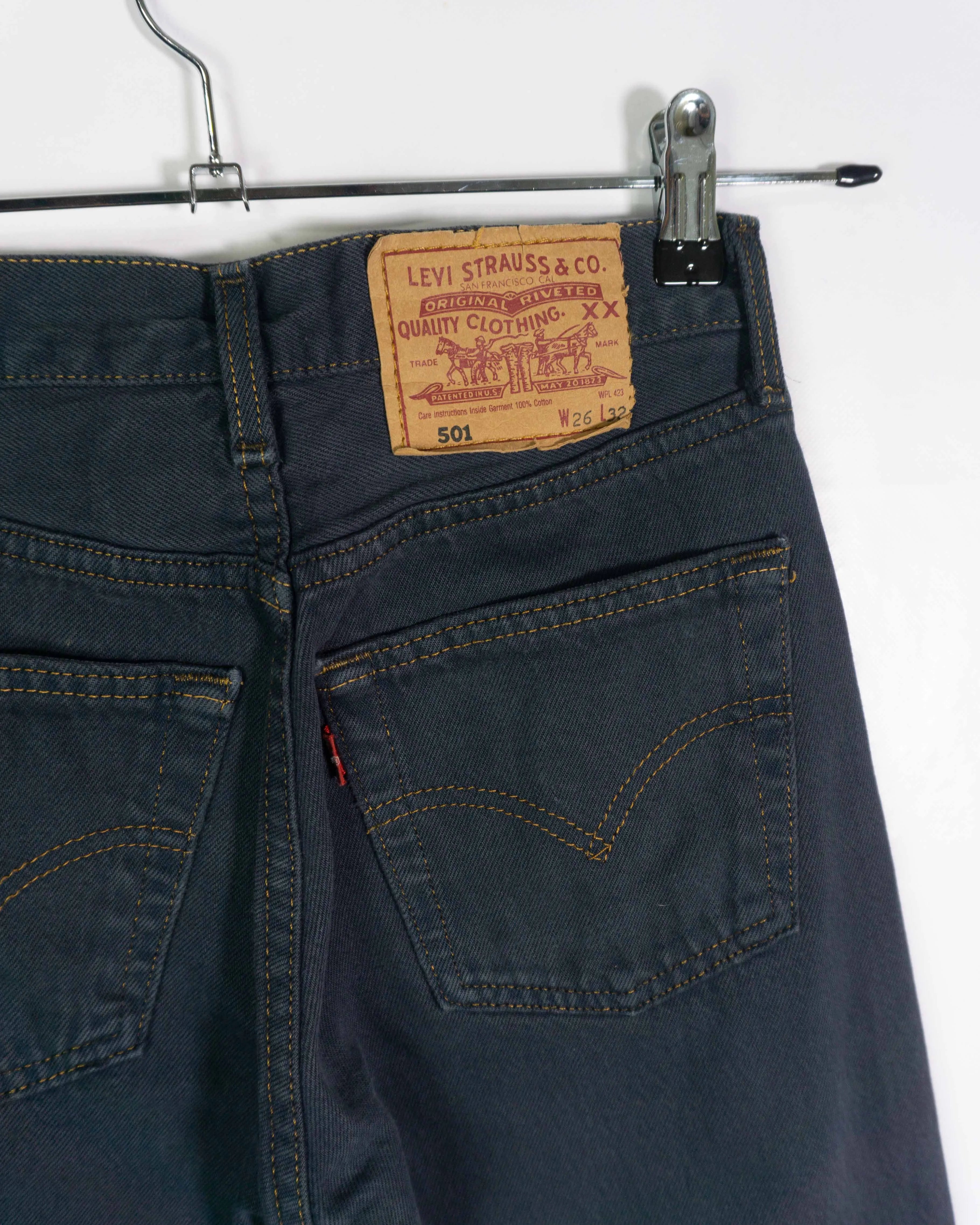 Jeans Levi's 501 Azul Oscuro Vintage — Talla W26