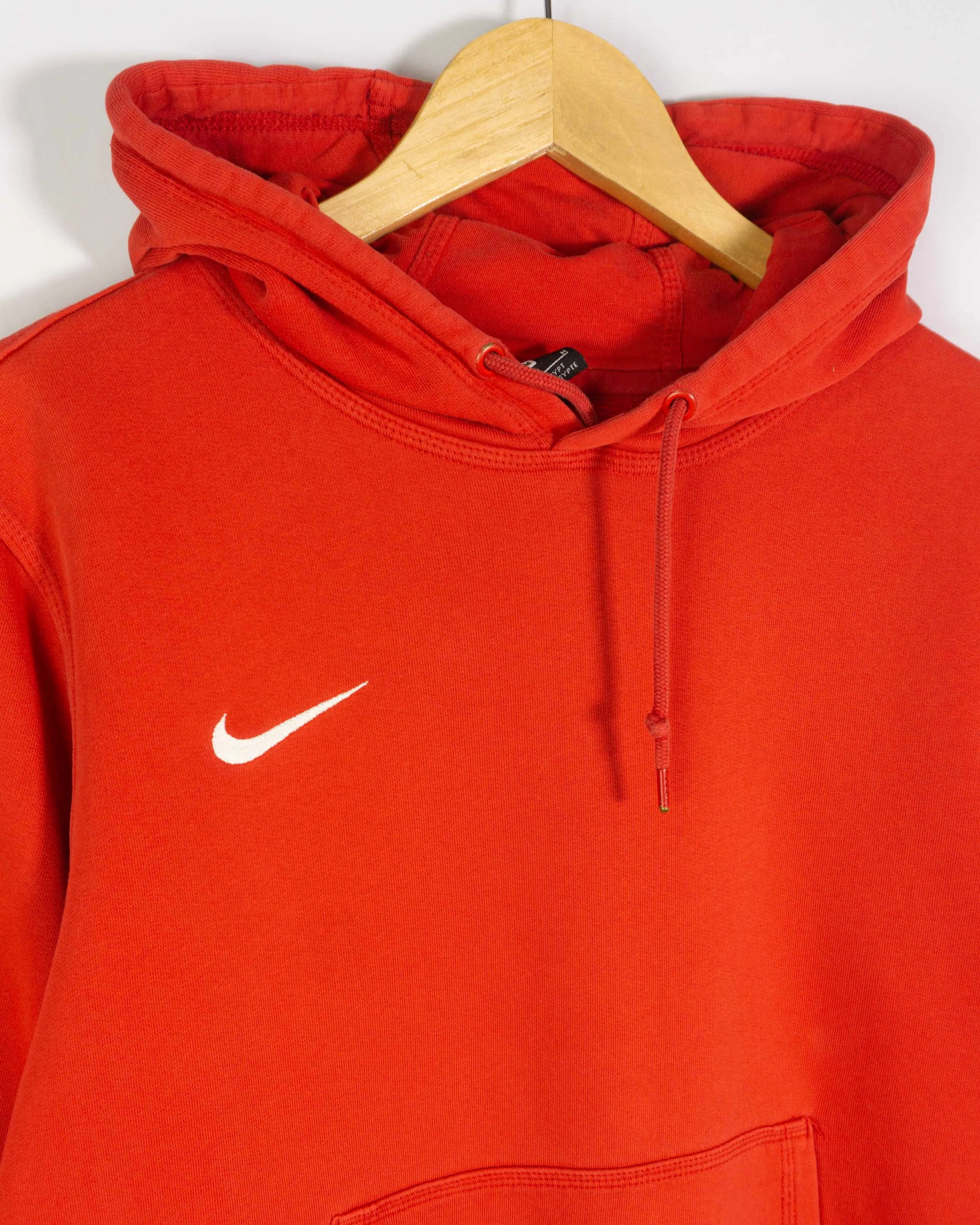 Sudadera Nike Swoosh Roja con Capucha — Talla M