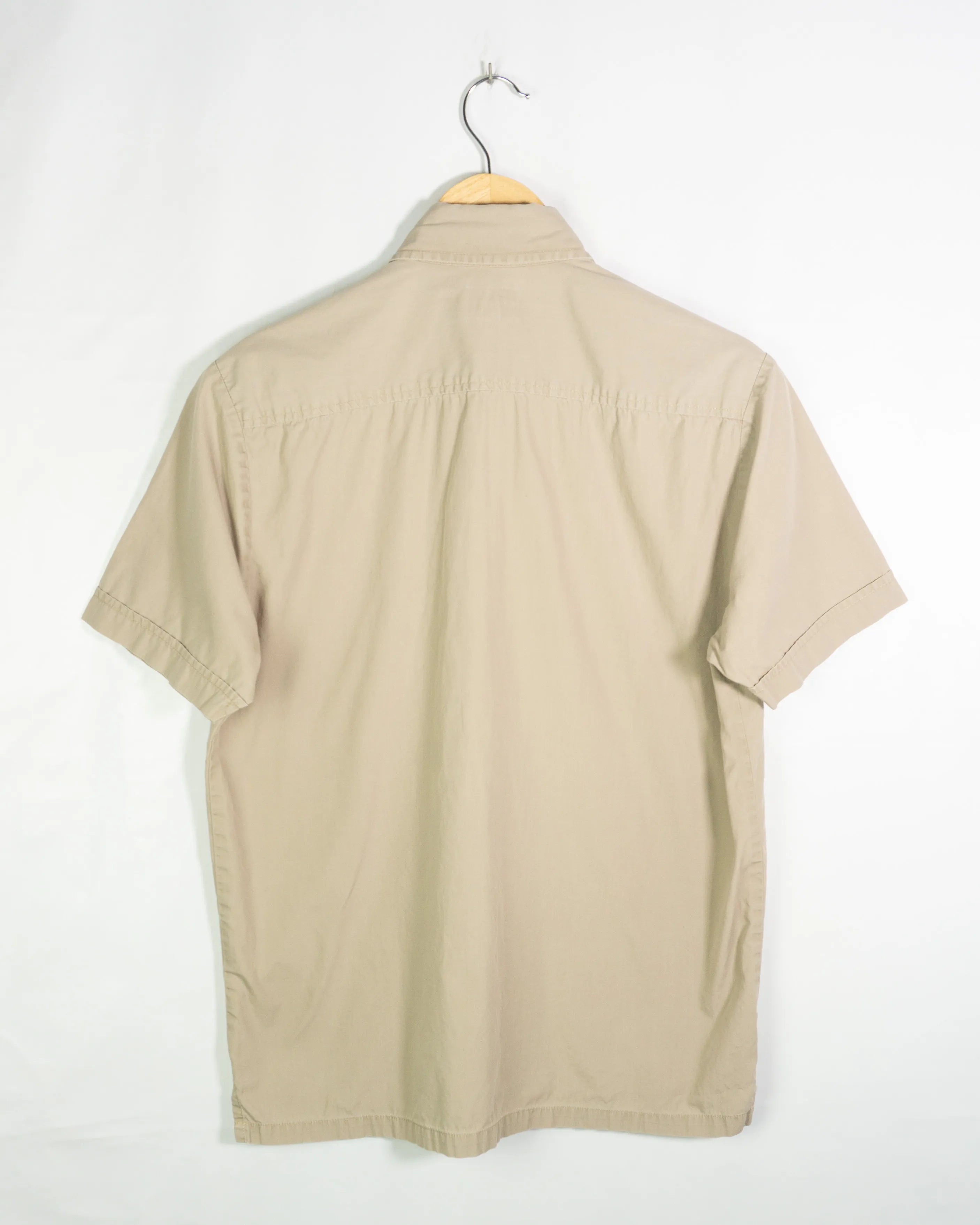 Camisa Levi's Manga Corta Beige Vintage 00s — Talla S