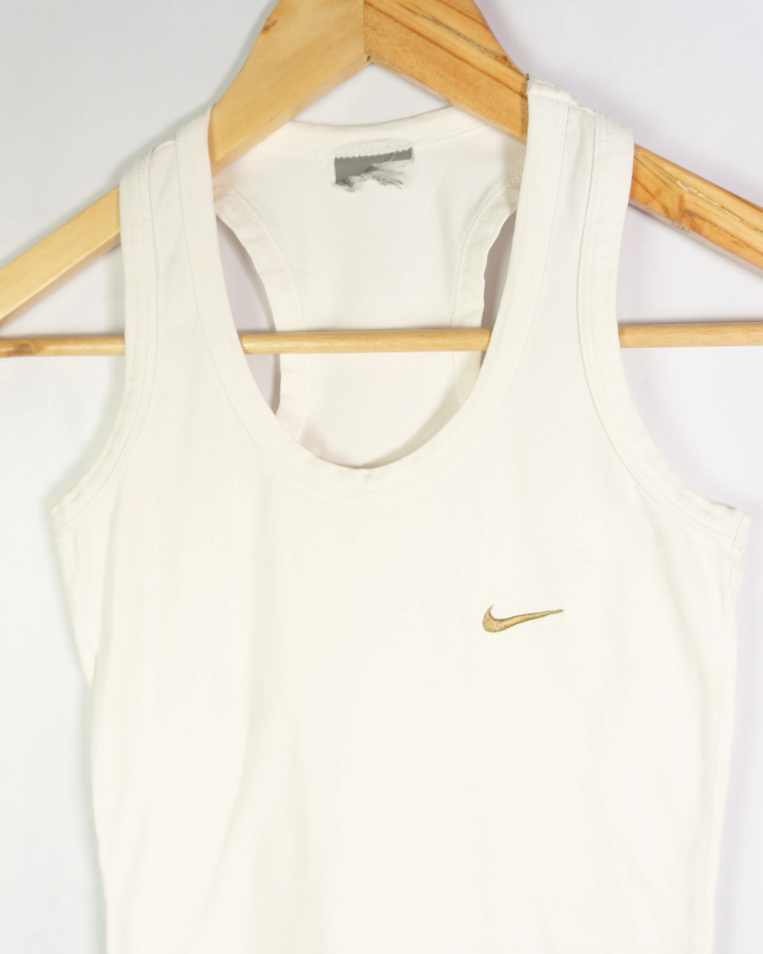Camiseta Tirantes Nike Swoosh Dorado Mujer vintage 00s — Talla XS