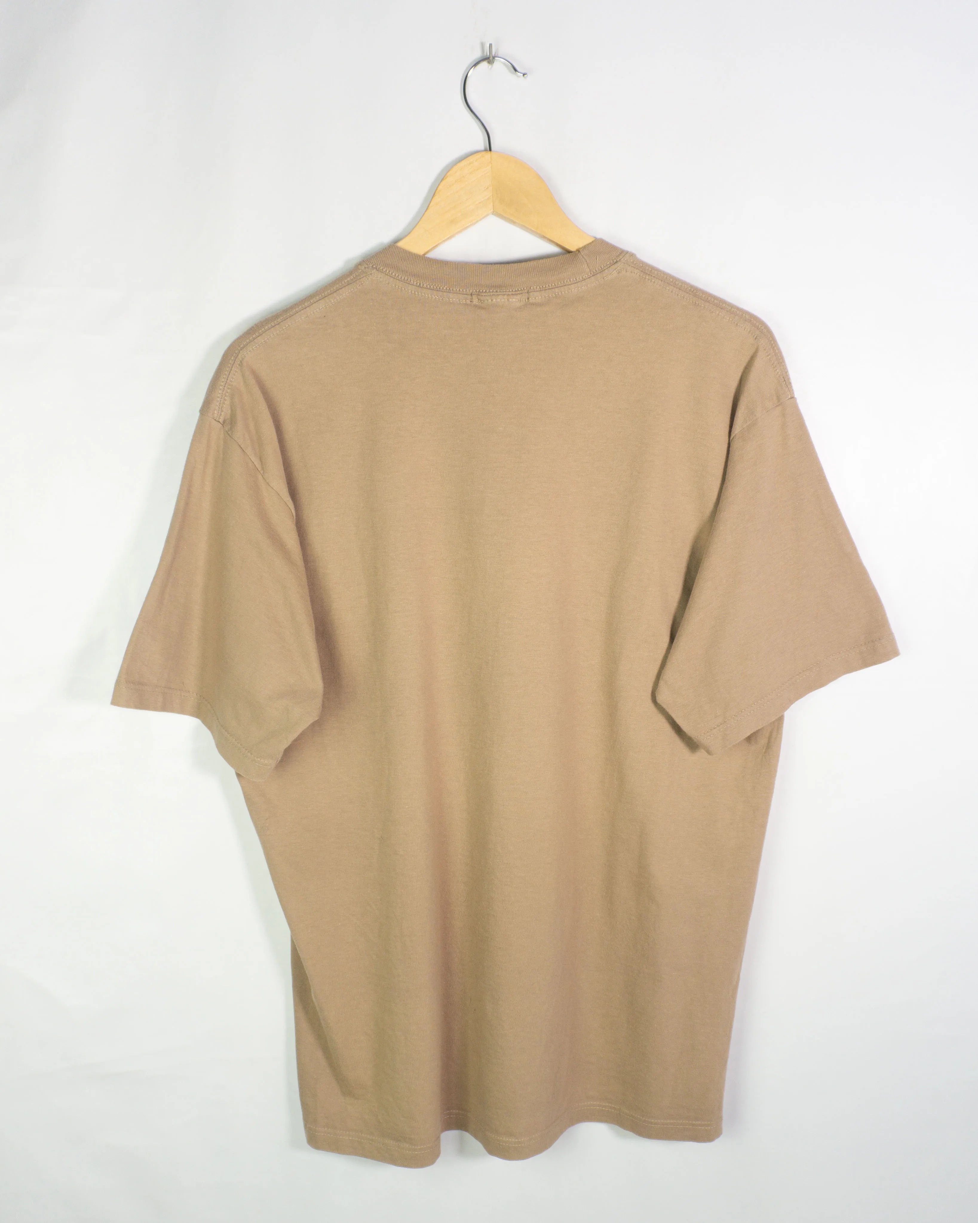 Camiseta Burberry bootleg Camel Vintage 00s — Talla L