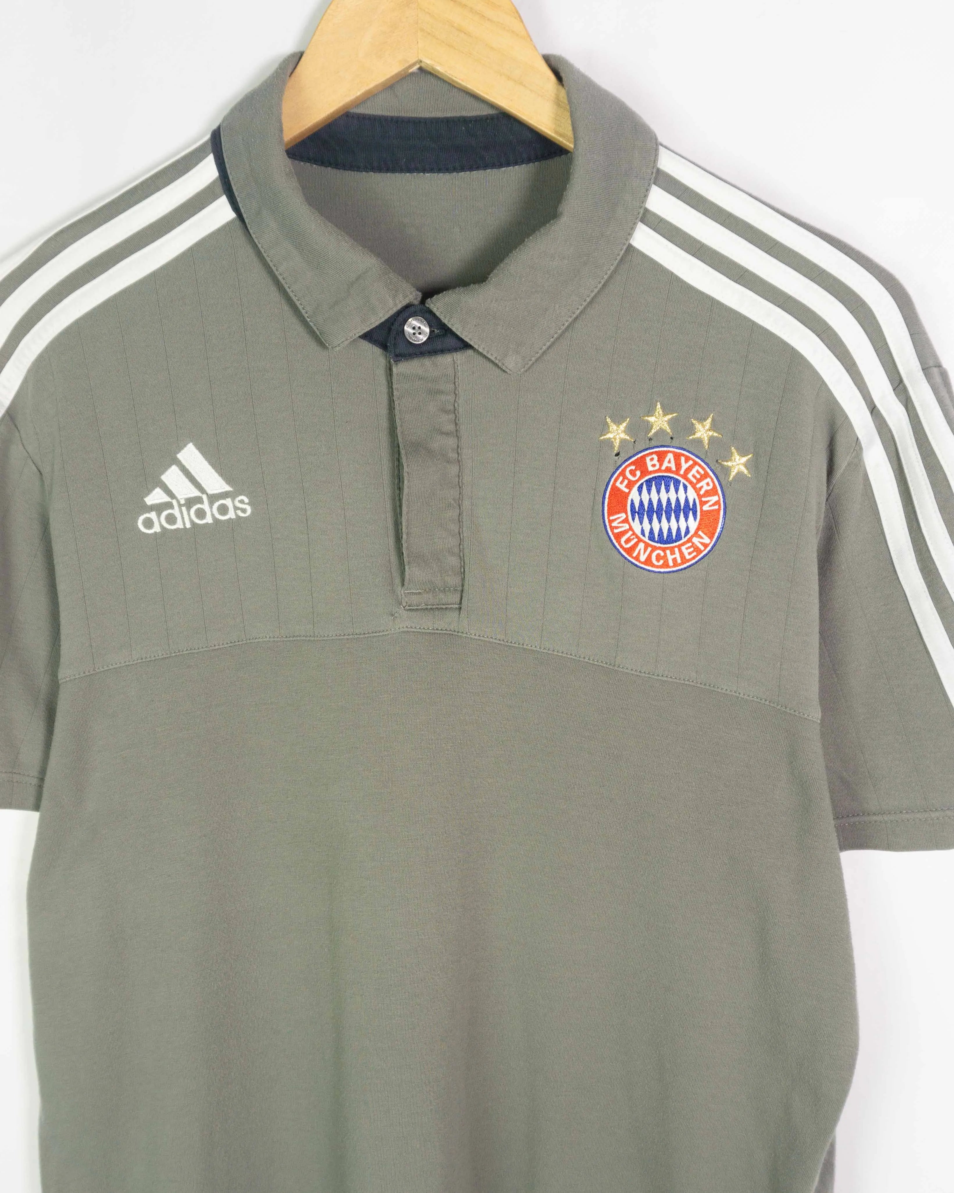 Polo Adidas FC Bayern München Entreno — Talla M
