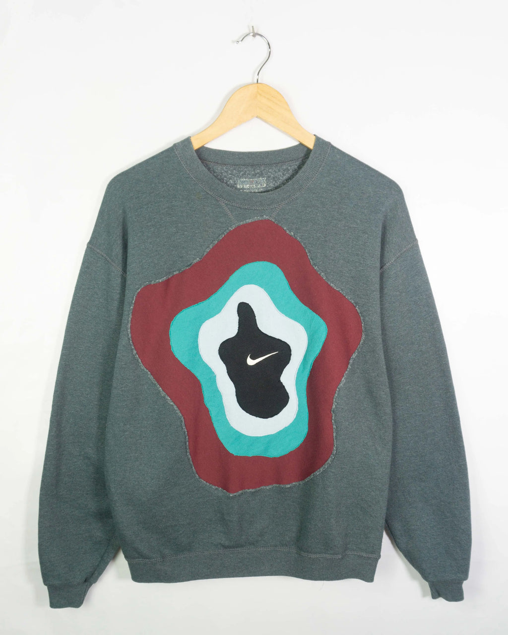 Sudadera Nike Rework Gris Swoosh Orgánico — Talla M