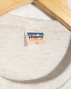Camiseta Patagonia Capilene Crema Vintage 90s — Talla XL