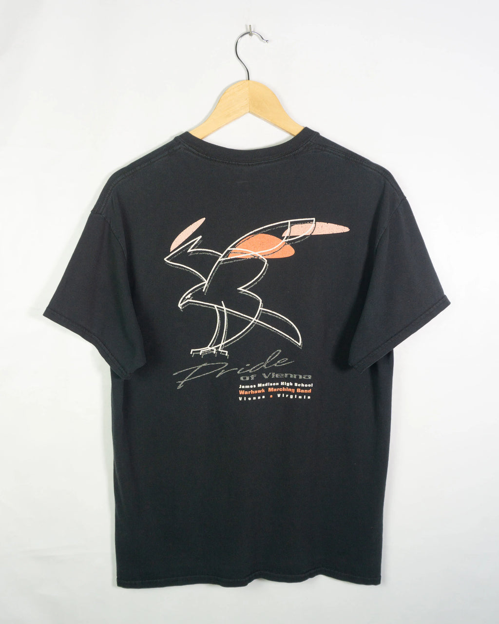 Camiseta Vintage Marching Band Negra Gráfica 00s — Talla L