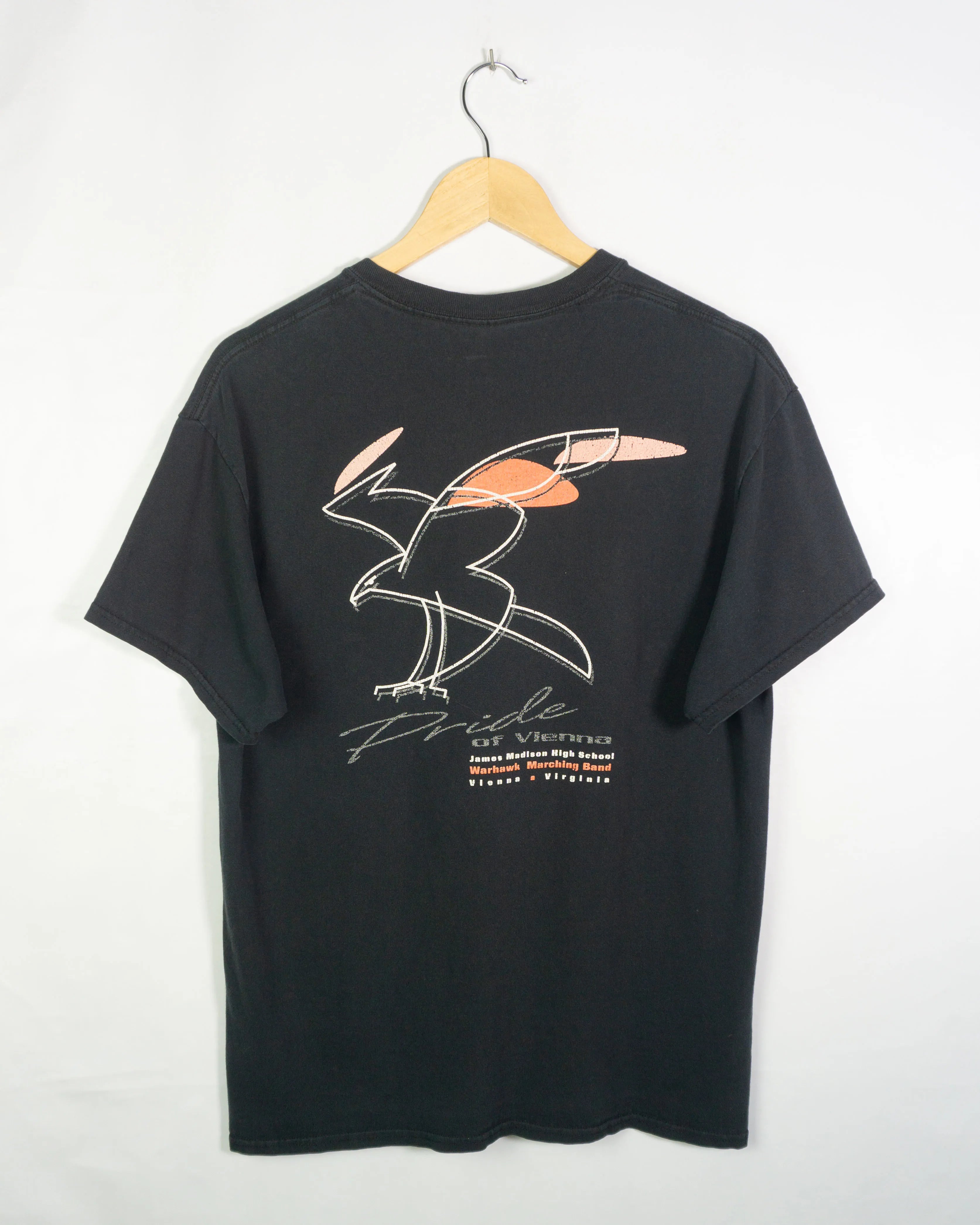 Camiseta Vintage Marching Band Negra Gráfica 00s — Talla L