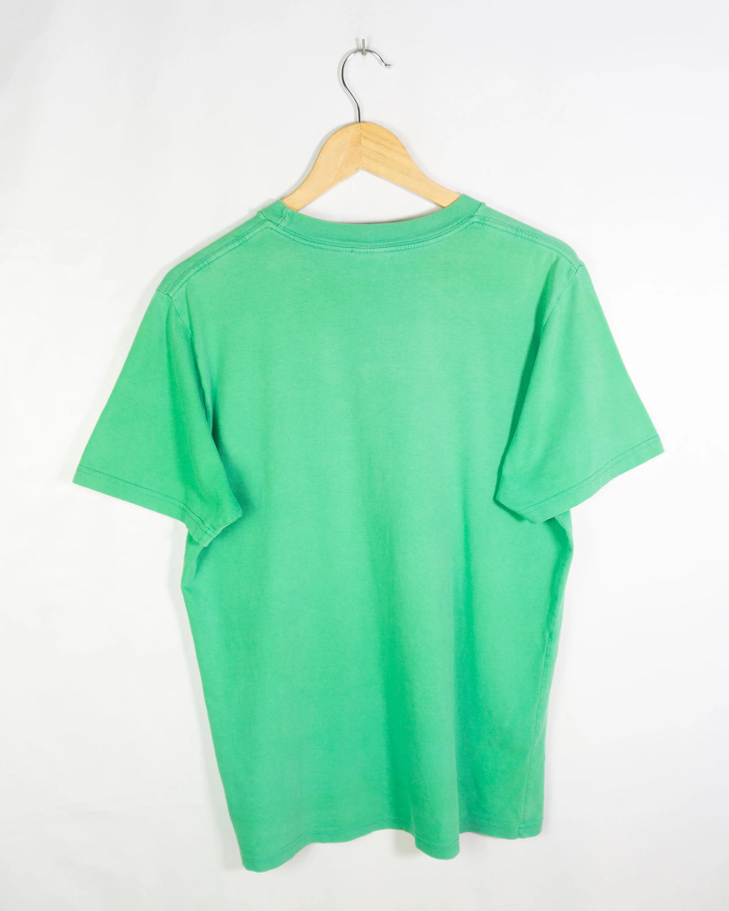 Camiseta Carhartt WIP Graphic Logo Verde Psychedelic — Talla M