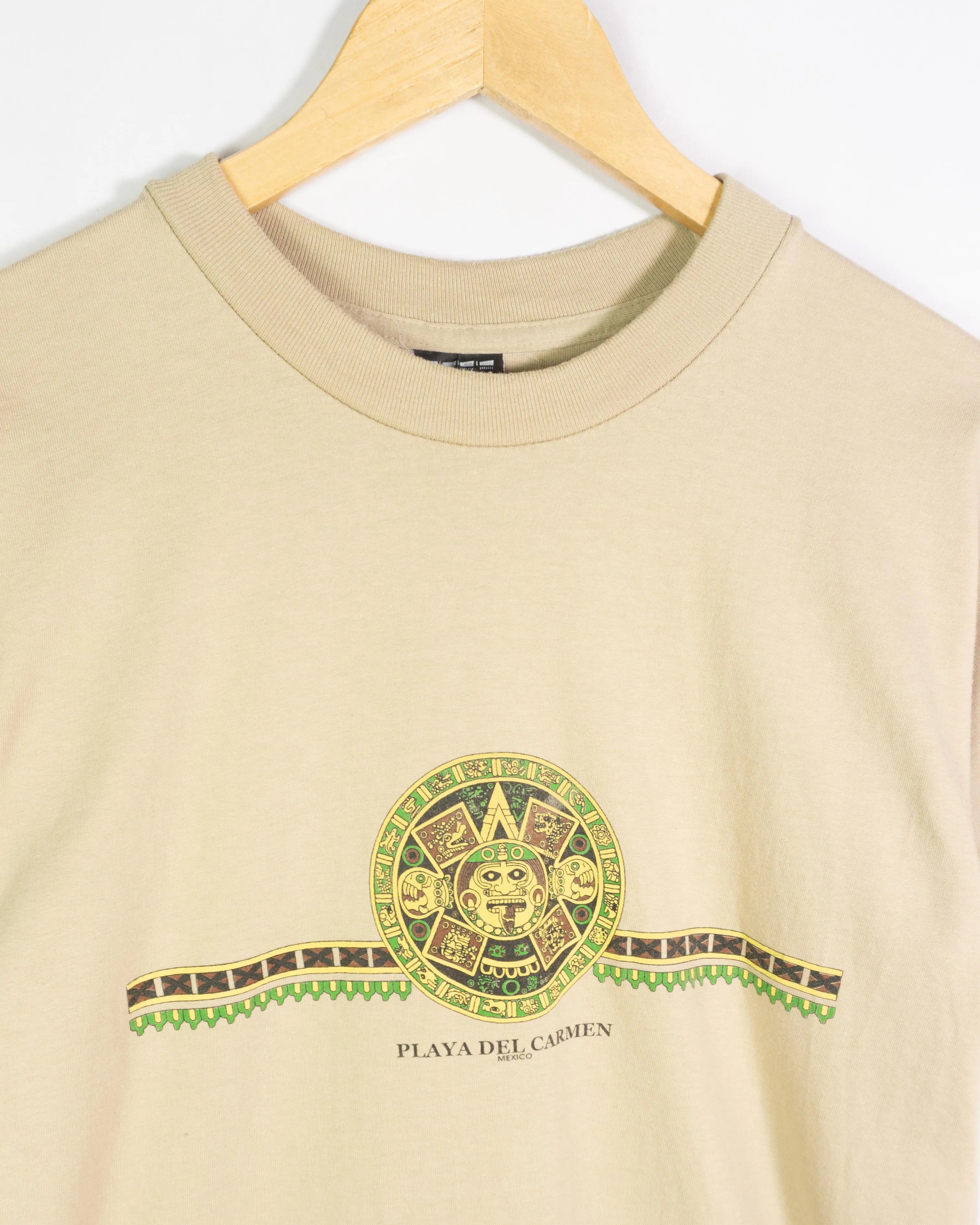 Camiseta Souvenir Playa del Carmen Azteca Arena Vintage — Talla M