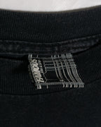 Camiseta Famous Stars Straps Escudo Negro Vintage 00s — Talla M