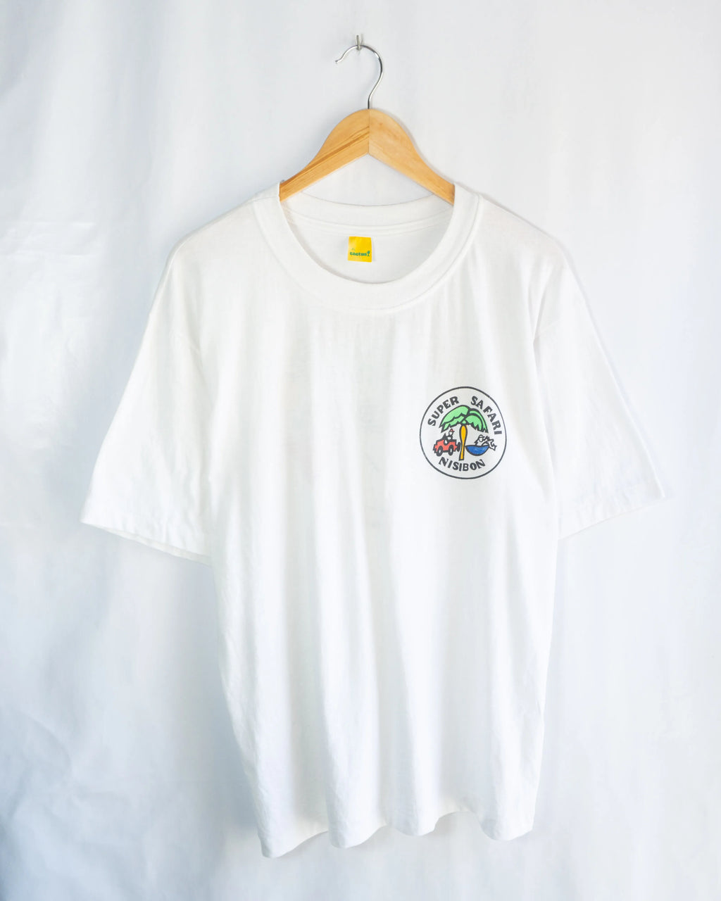 Camiseta Super Safari Nisibon Blanca 90s — Talla XL