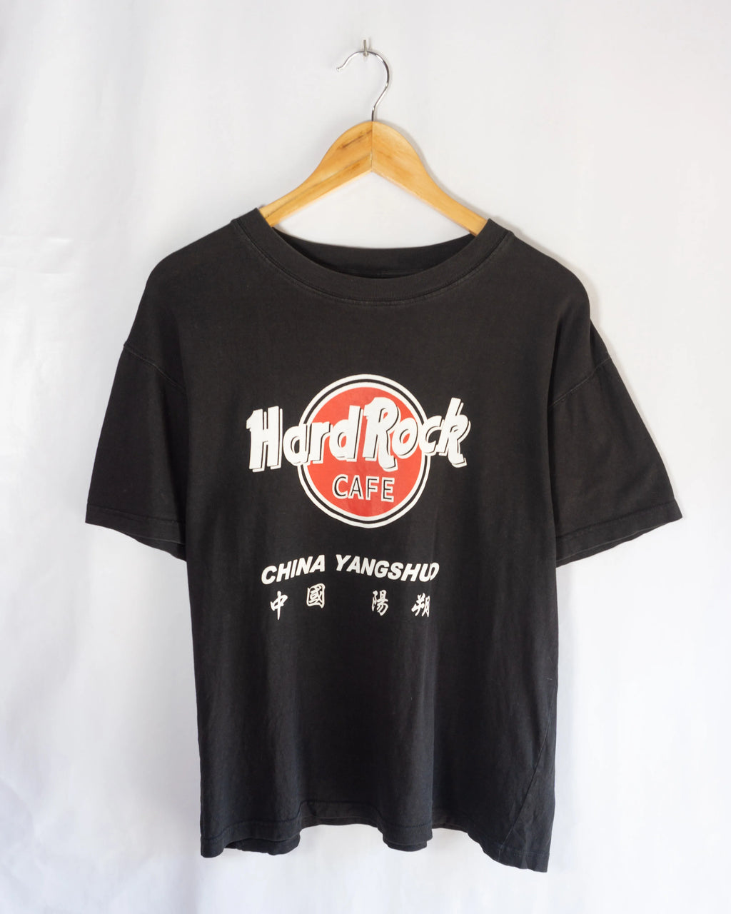 Camiseta Hard Rock Cafe China Yangshuo Vintage Negra — Talla S