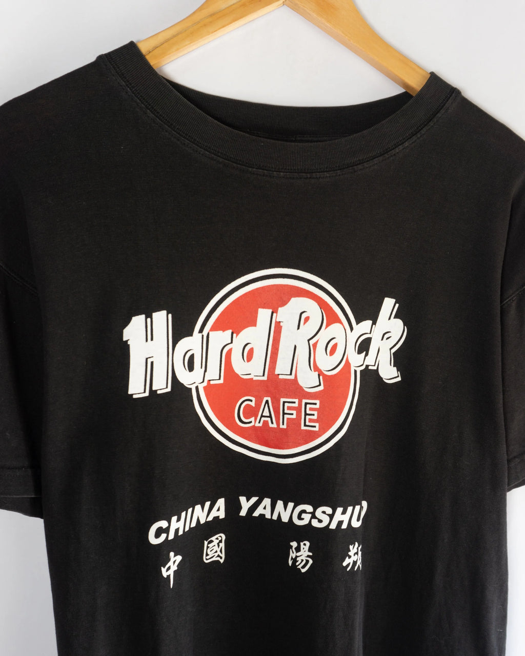 Camiseta Hard Rock Cafe China Yangshuo Vintage Negra — Talla S