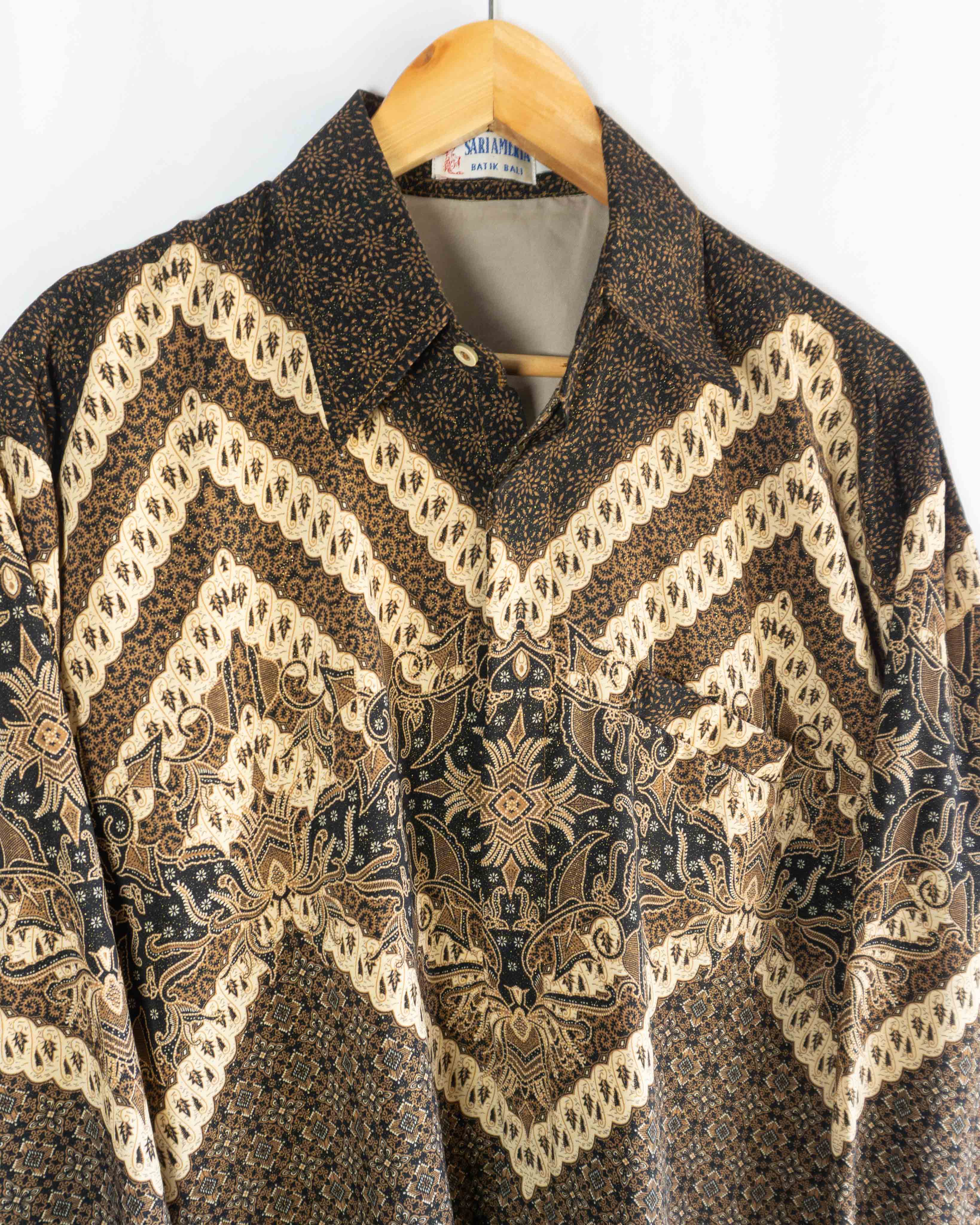 Camisa Vintage Marrón con Estampado Étnico — Talla XL