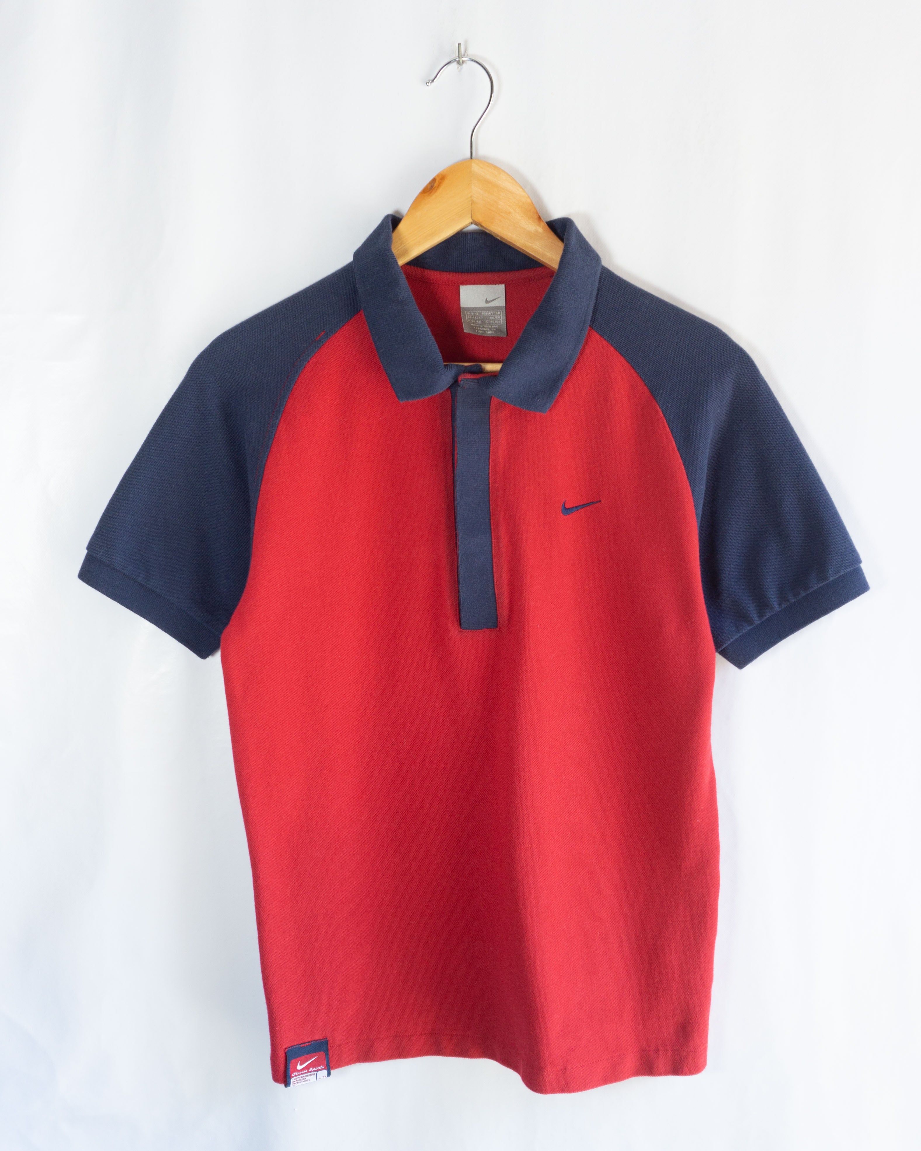Polo Nike Vintage Colorblock Rojo y Azul — Talla XS